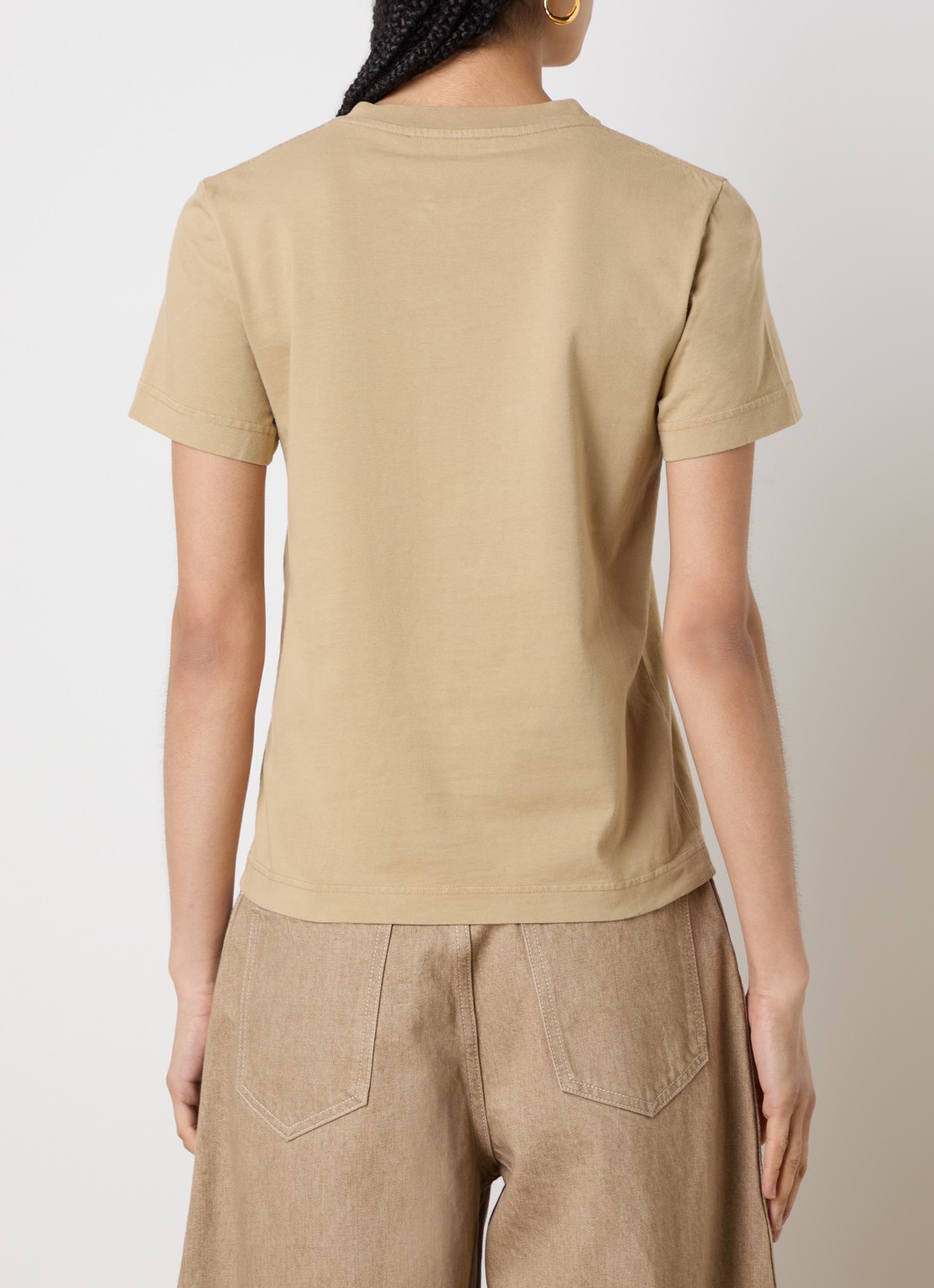 Jacquemus T-shirt met logo - achterkant camel