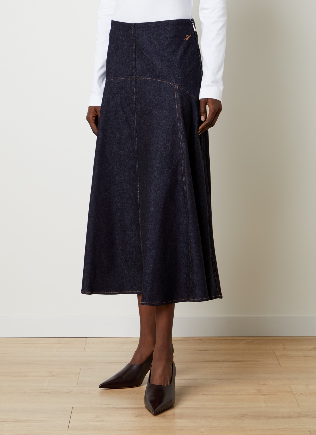 Jacquemus The Triangle-de-Nîmes midi spijkerrok in kasjmierblend - detail donkerblauw
