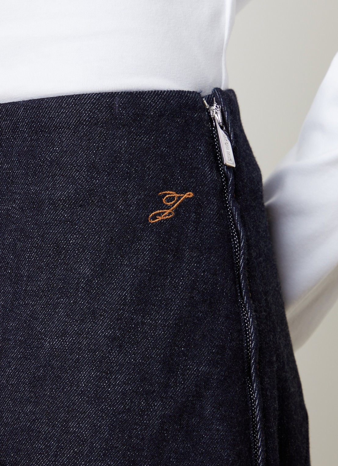 Jacquemus The Triangle-de-Nîmes midi spijkerrok in kasjmierblend - detail 2 donkerblauw