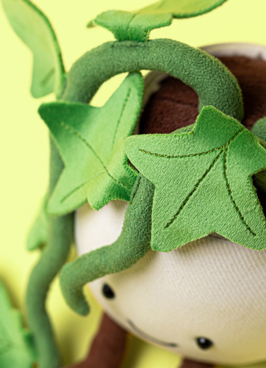 Jellycat Amuseables Ivy knuffel 16 cm  - detail 3 beige