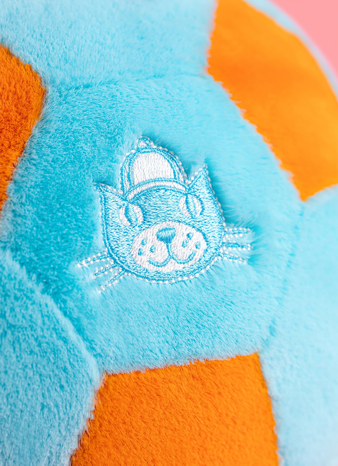 Jellycat Amuseables Jellycat Football knuffel 19 cm - detail 3 multicolor