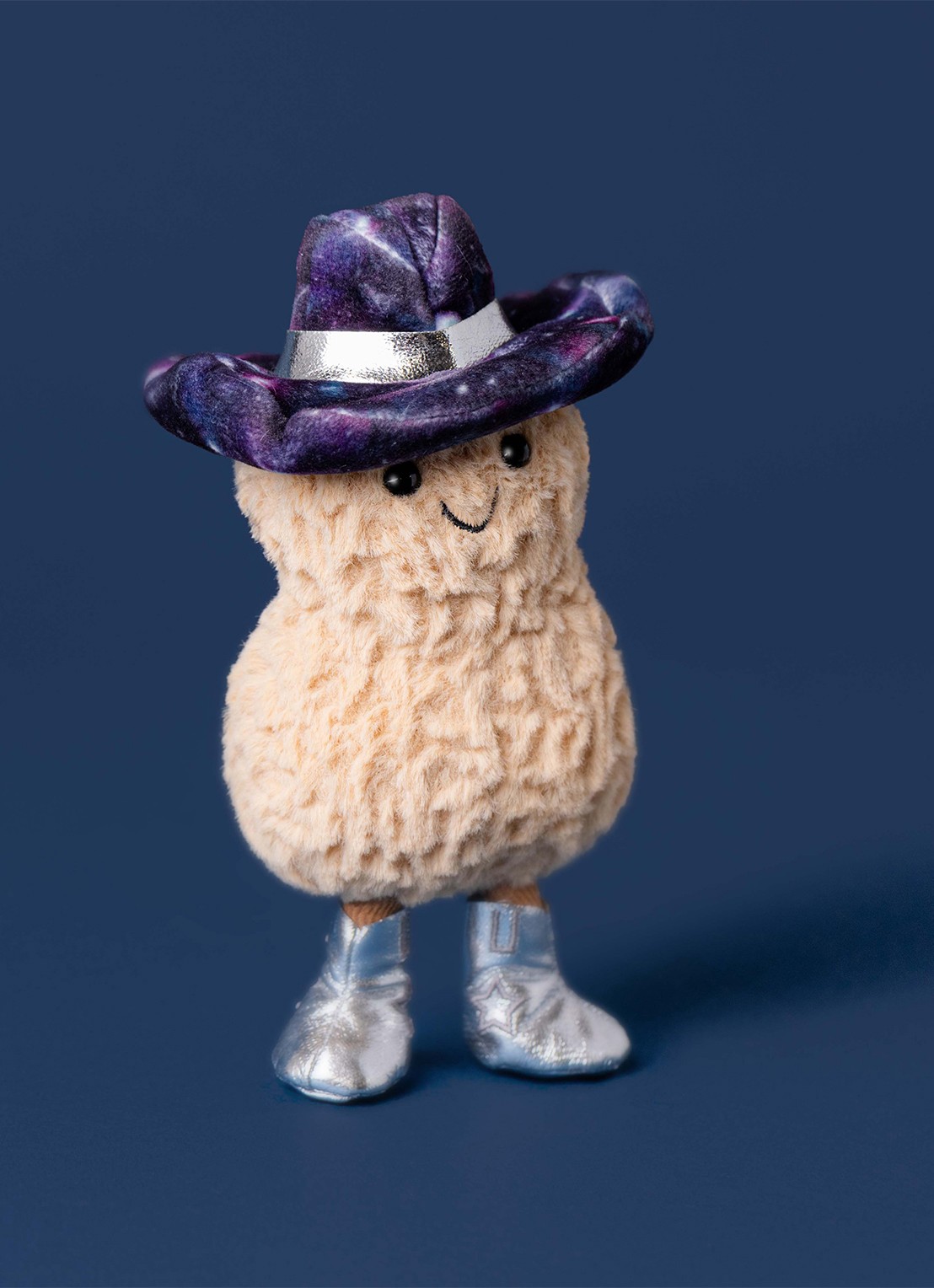 Jellycat Amuseables Peanut Space Rodeo Outfit knuffel 15 cm  - voorkant 2 beige