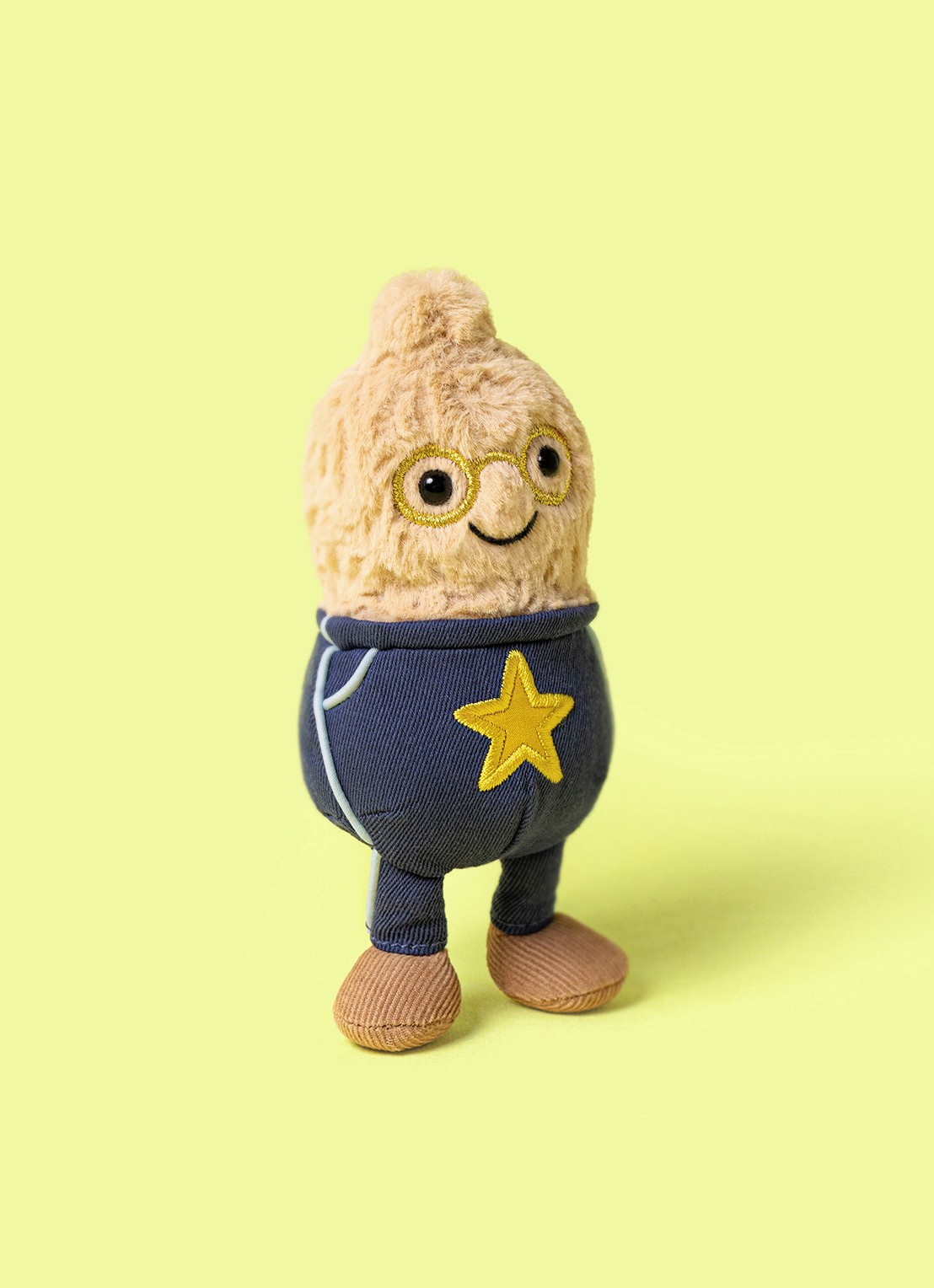 Jellycat Amuseables Peanut Star Student Outfit knuffel 15 cm  - voorkant 6 beige