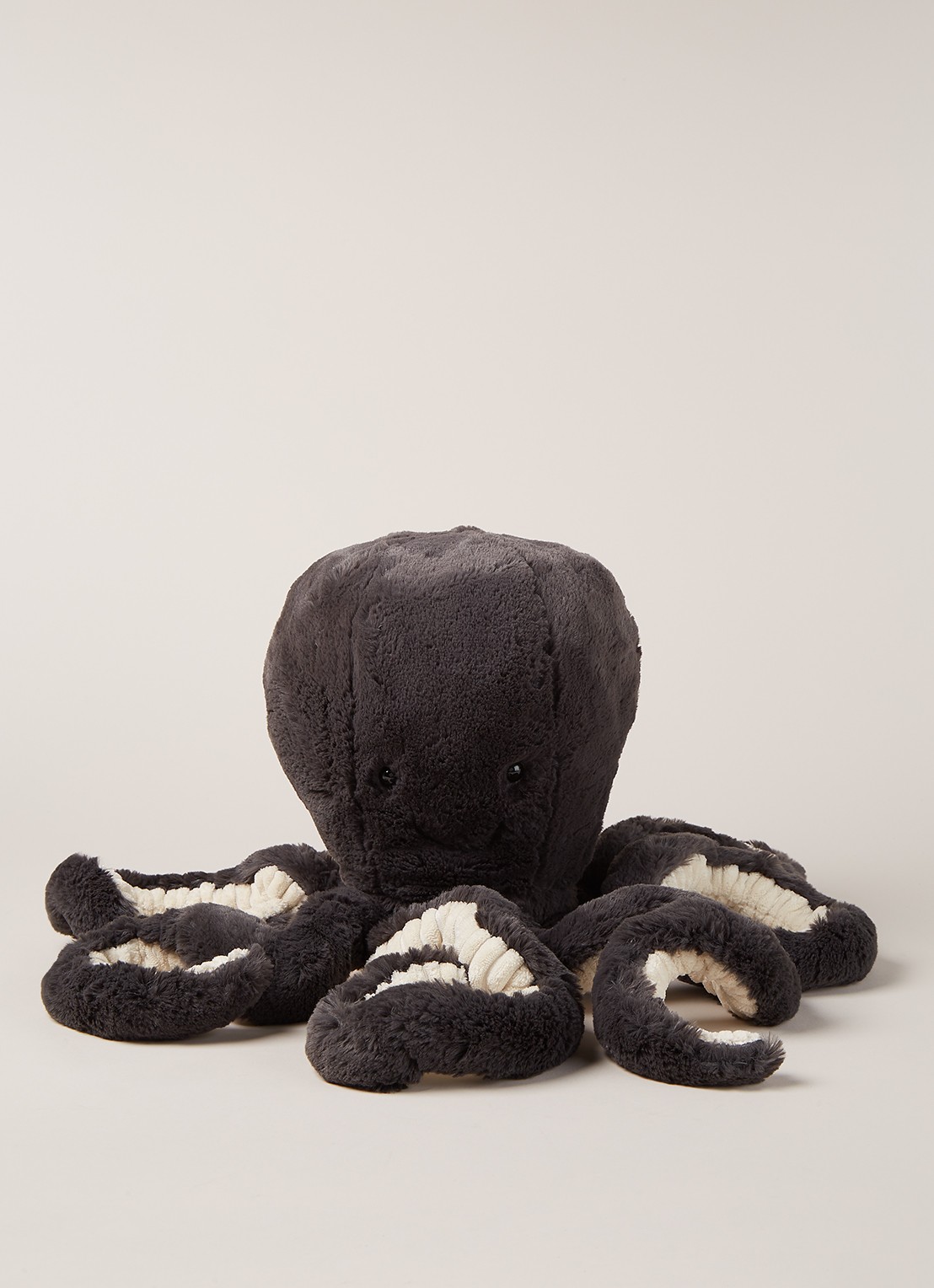 Jellycat Inky Octopus knuffel 30 cm - voorkant 2 zwart