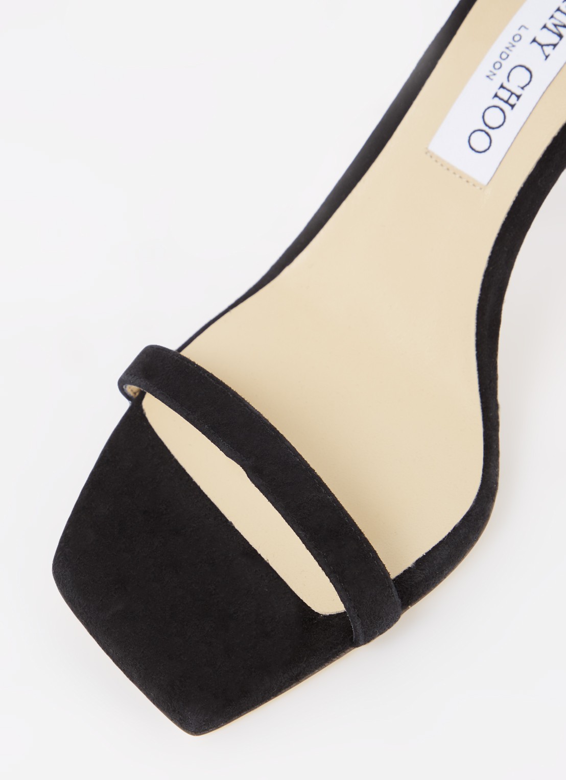 Jimmy Choo Alva sandalette van suède - detail 4 zwart
