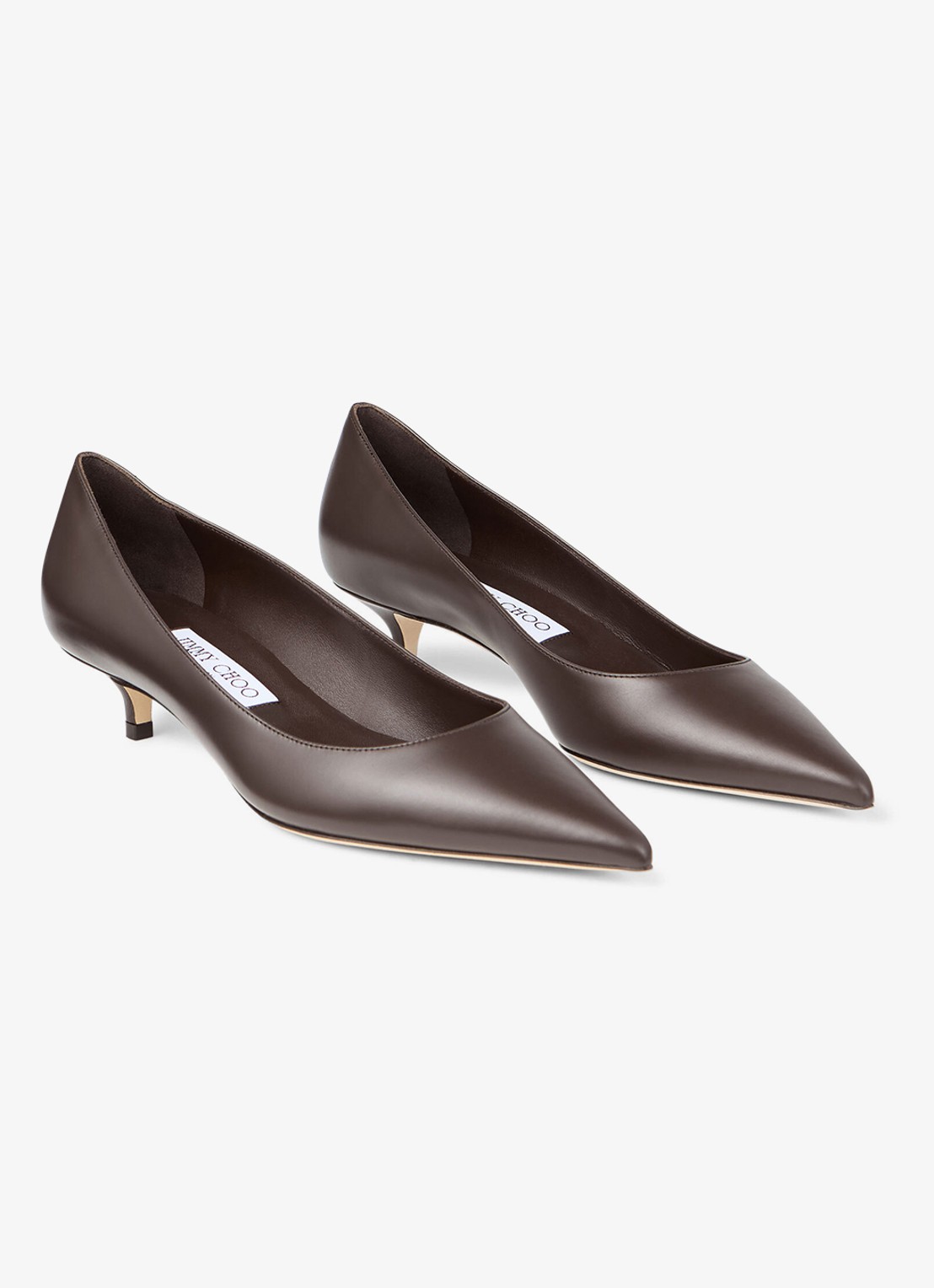 Jimmy Choo Amelia pump van kalfsleer - voorkant 2 donkerbruin