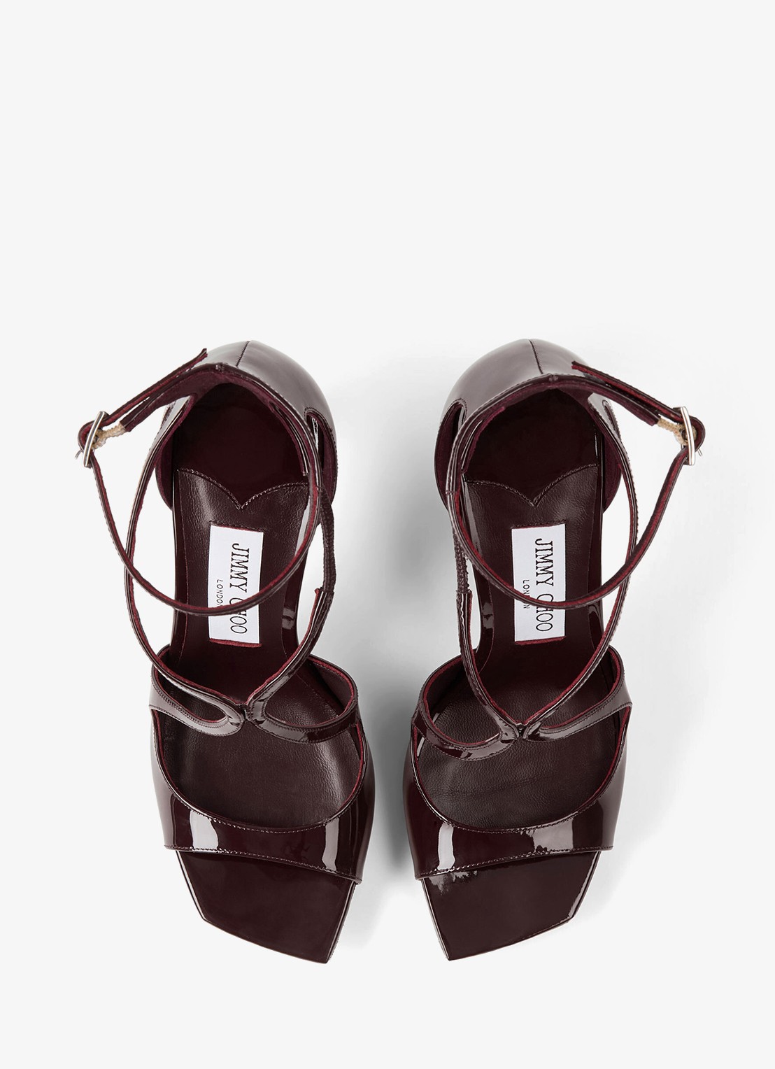Jimmy Choo Azia 95 sandalette van lakleer - detail deep merlot