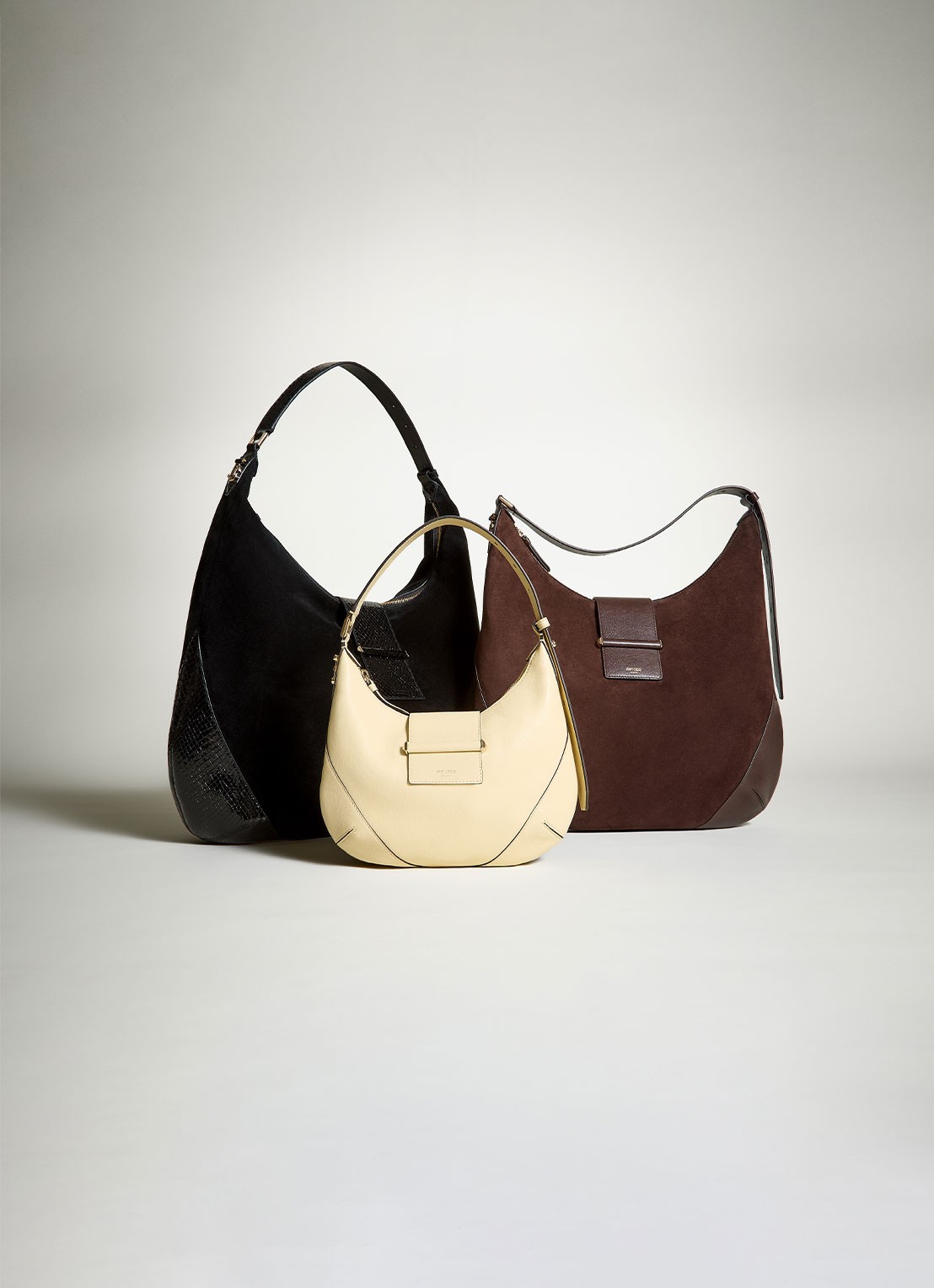 Jimmy Choo Bar Hobo/S schoudertas van lamsleer - detail 5 donkerbruin
