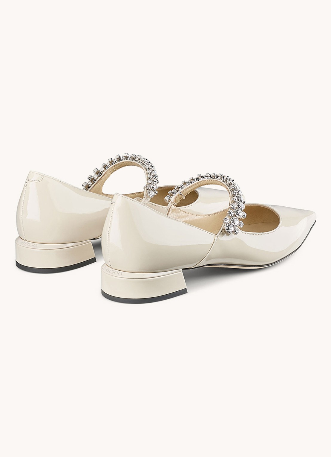 Jimmy Choo Bing pump van kalfsleer met kristal - detail 3 wit