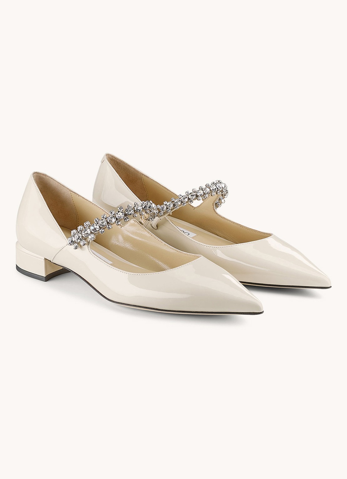 Jimmy Choo Bing pump van kalfsleer met kristal - voorkant 5 wit