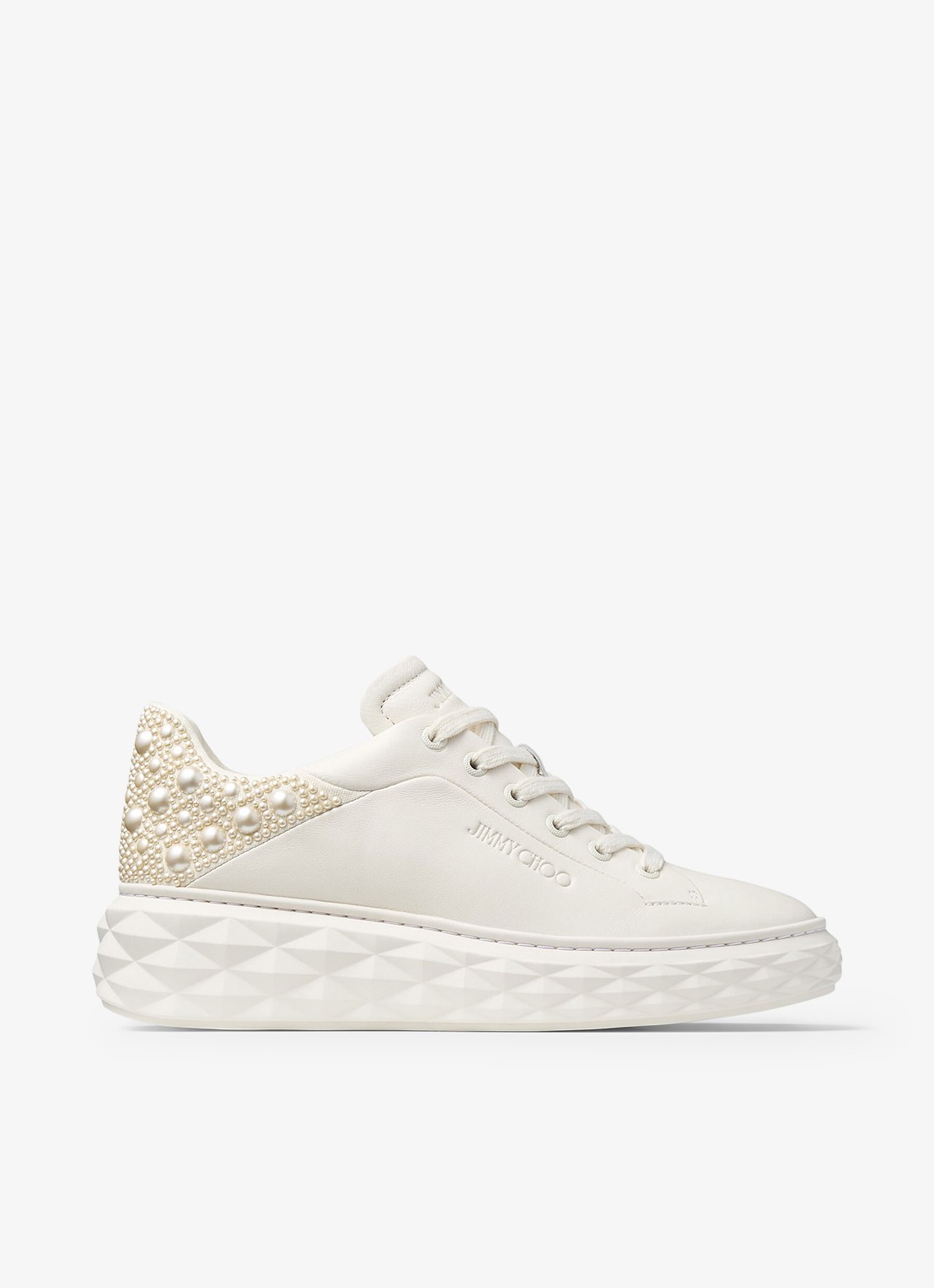 Jimmy Choo Diamond Maxi/F II sneaker van lamsleer met imitatieparels - voorkant gebroken wit