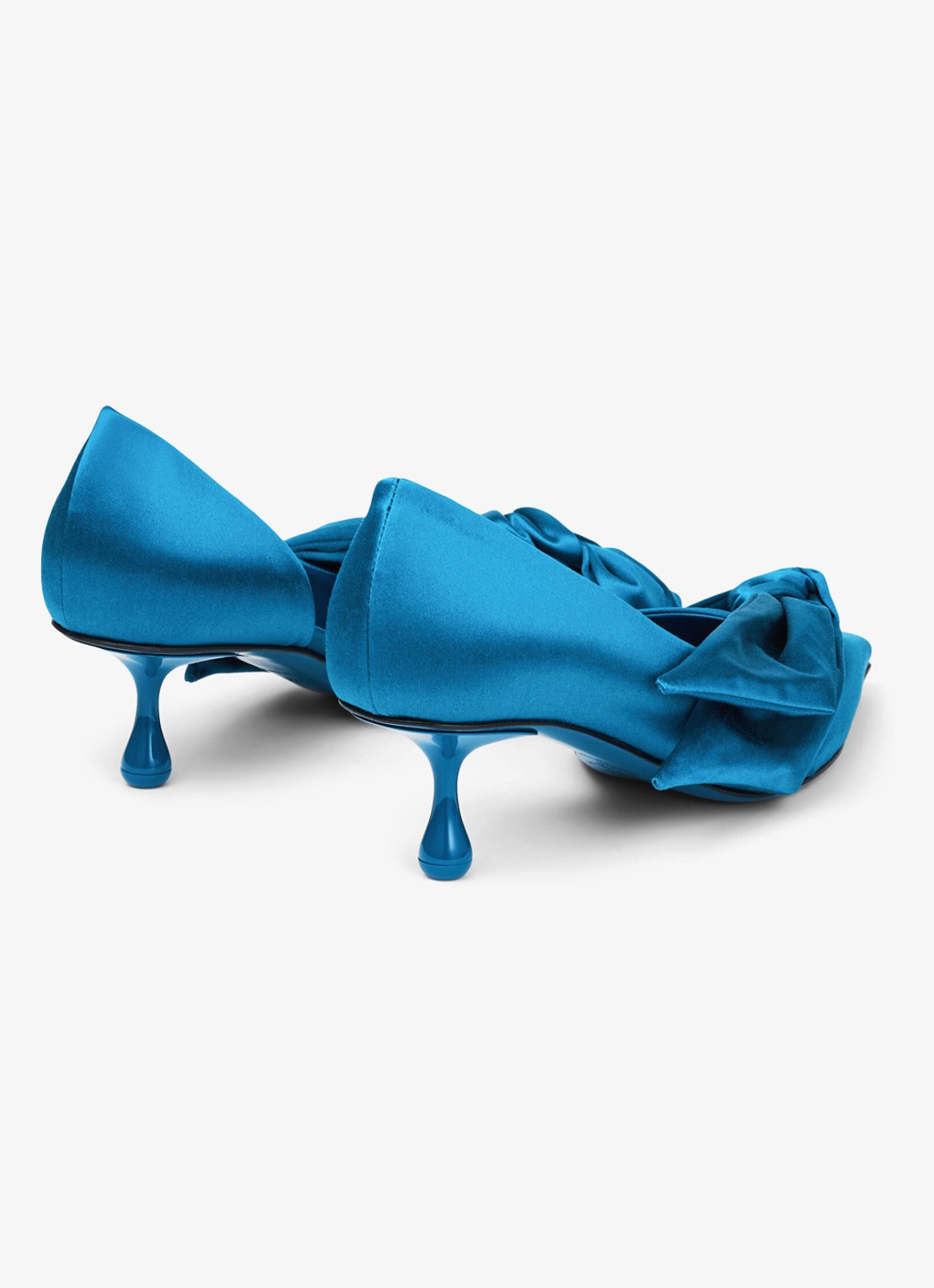 Jimmy Choo Issy 50 pump van satijn - achterkant 3 lagoon / blauw