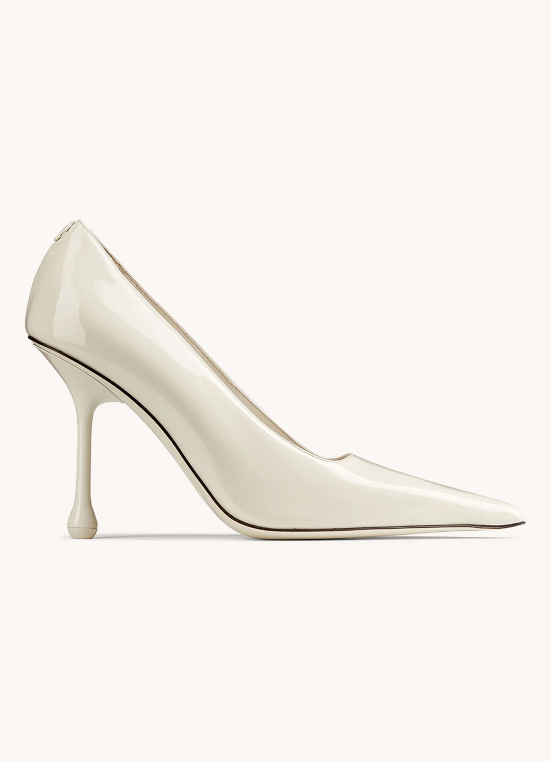 Jimmy Choo Ixia 95 pump van kalfsleer - voorkant gebroken wit