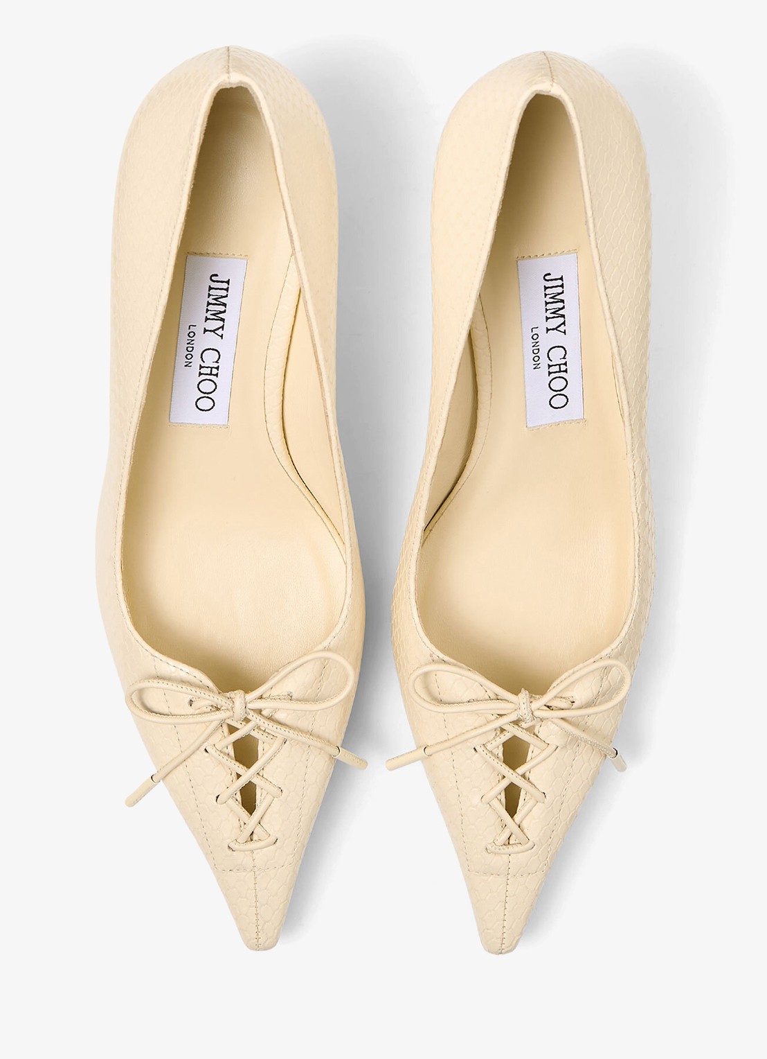 Jimmy Choo Scarlett 50 pump van kalfsleer - detail 3 creme