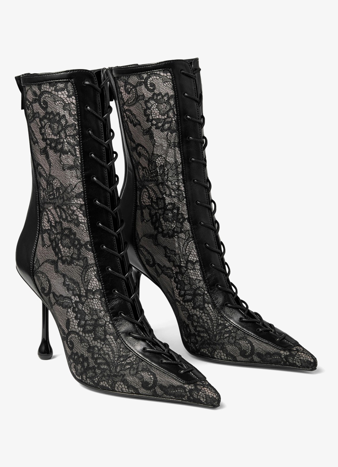 Jimmy Choo Scarlett 95 enkellaarsje van kant met lamsleren details - voorkant 2 zwart
