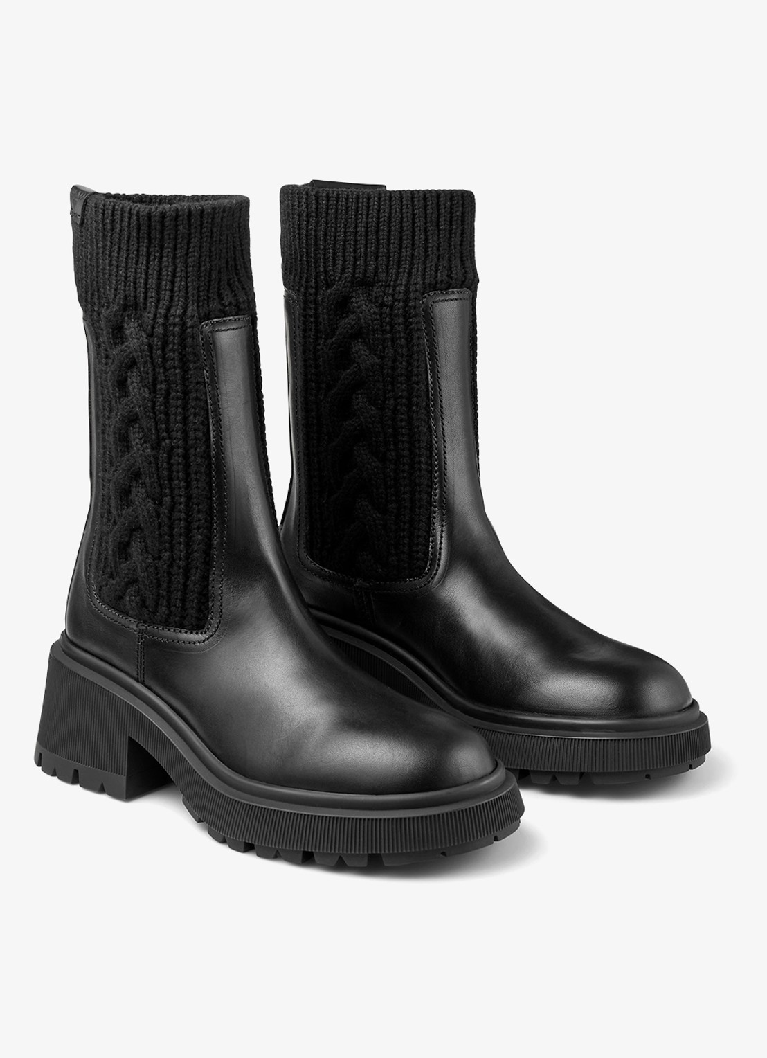 Jimmy Choo Tamia chelsea boot van kalfsleer - voorkant 2 zwart