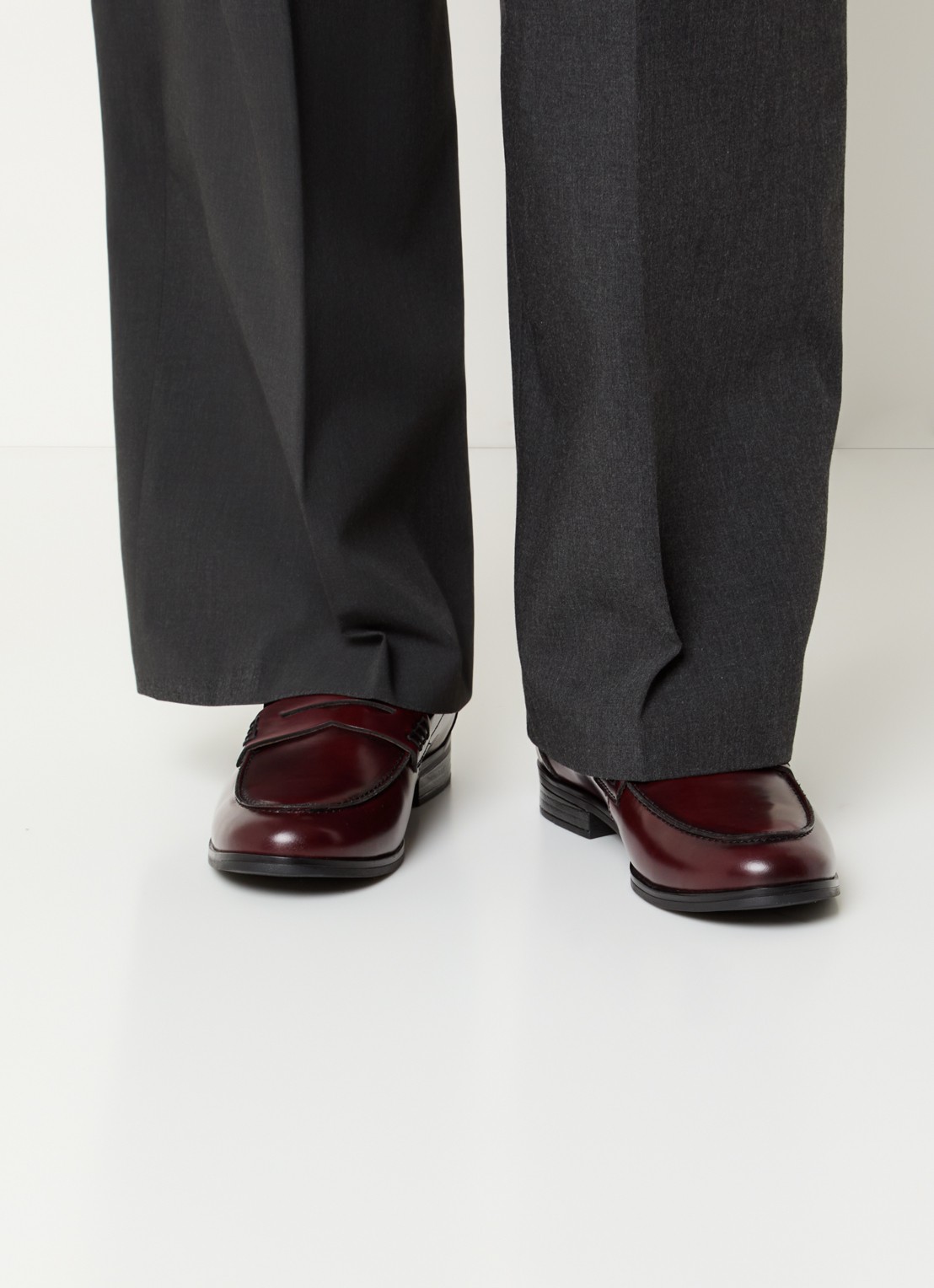 Jonak Albin loafer van leer - voorkant 6 bordeauxrood
