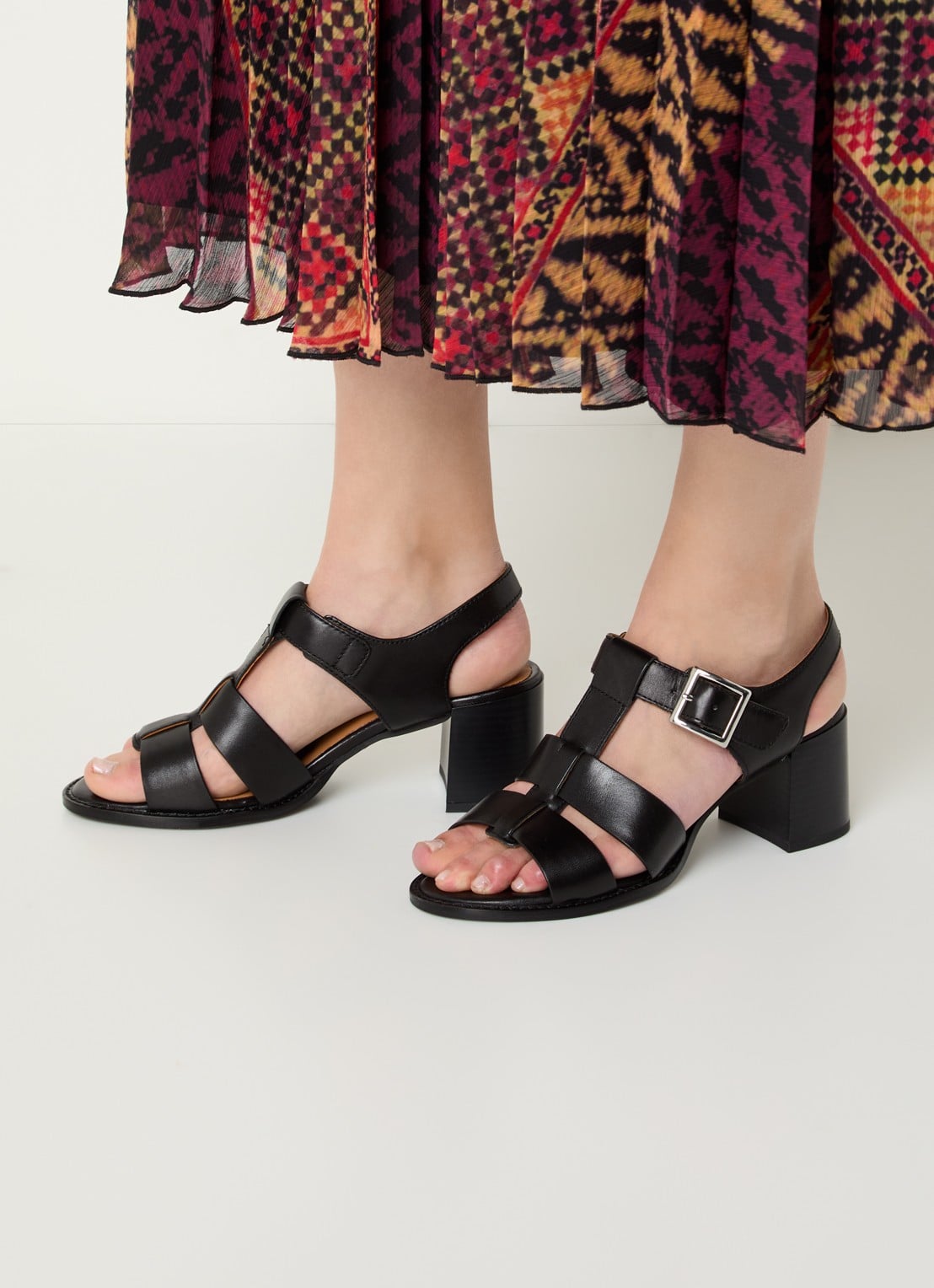 Jonak Alexandrie sandalette van leer met gespdetail  - voorkant 6 zwart