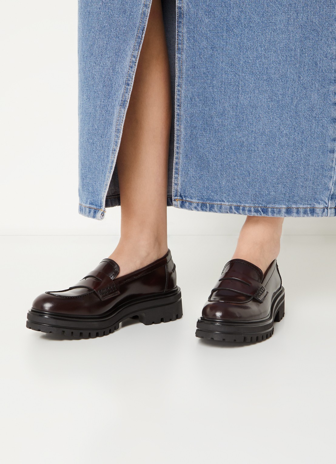 Jonak Alfi loafer van leer - voorkant 6 aubergine