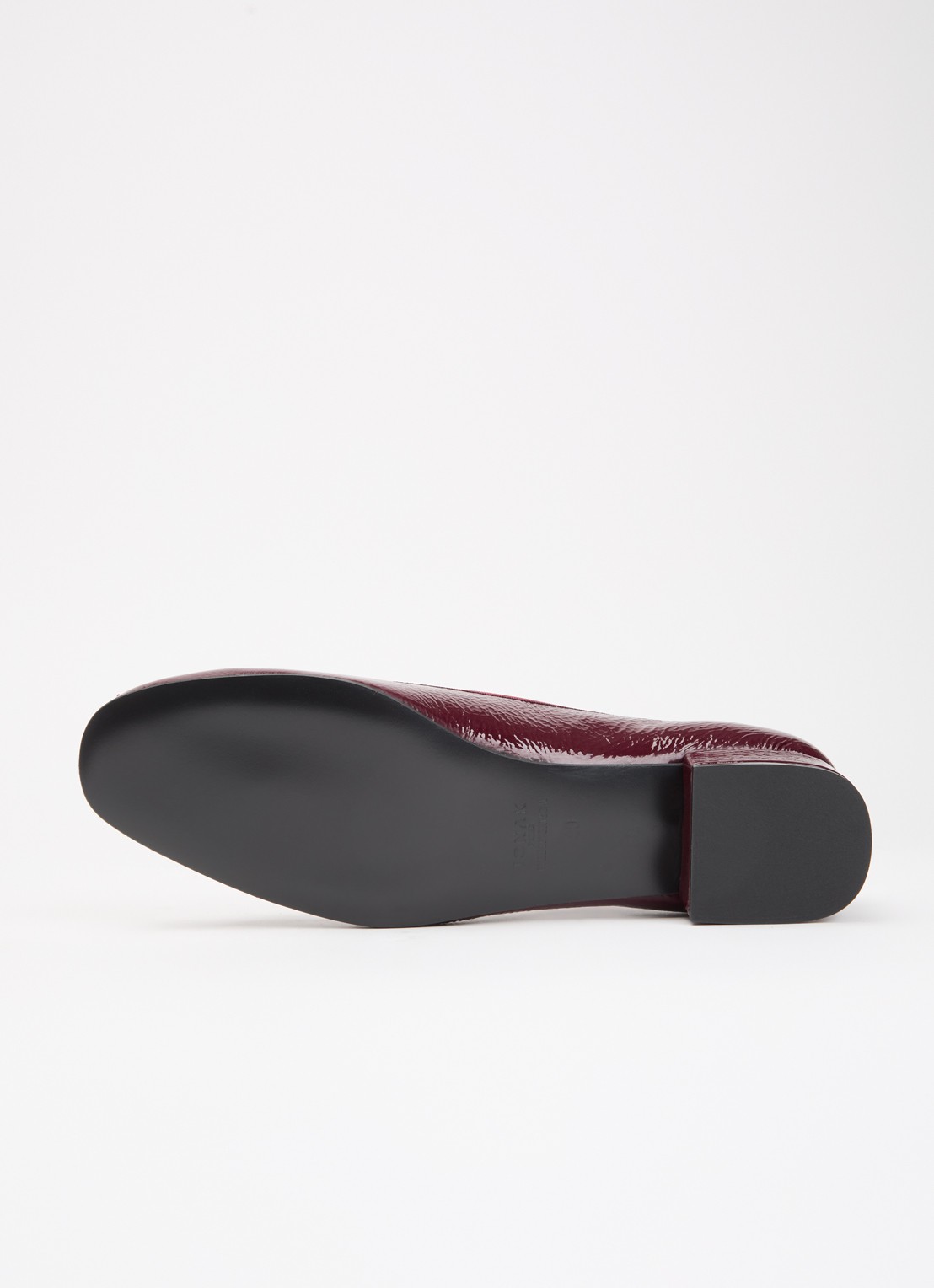 Jonak Dadou ballerina van geitenleer met lakfinish - detail 4 bordeauxrood