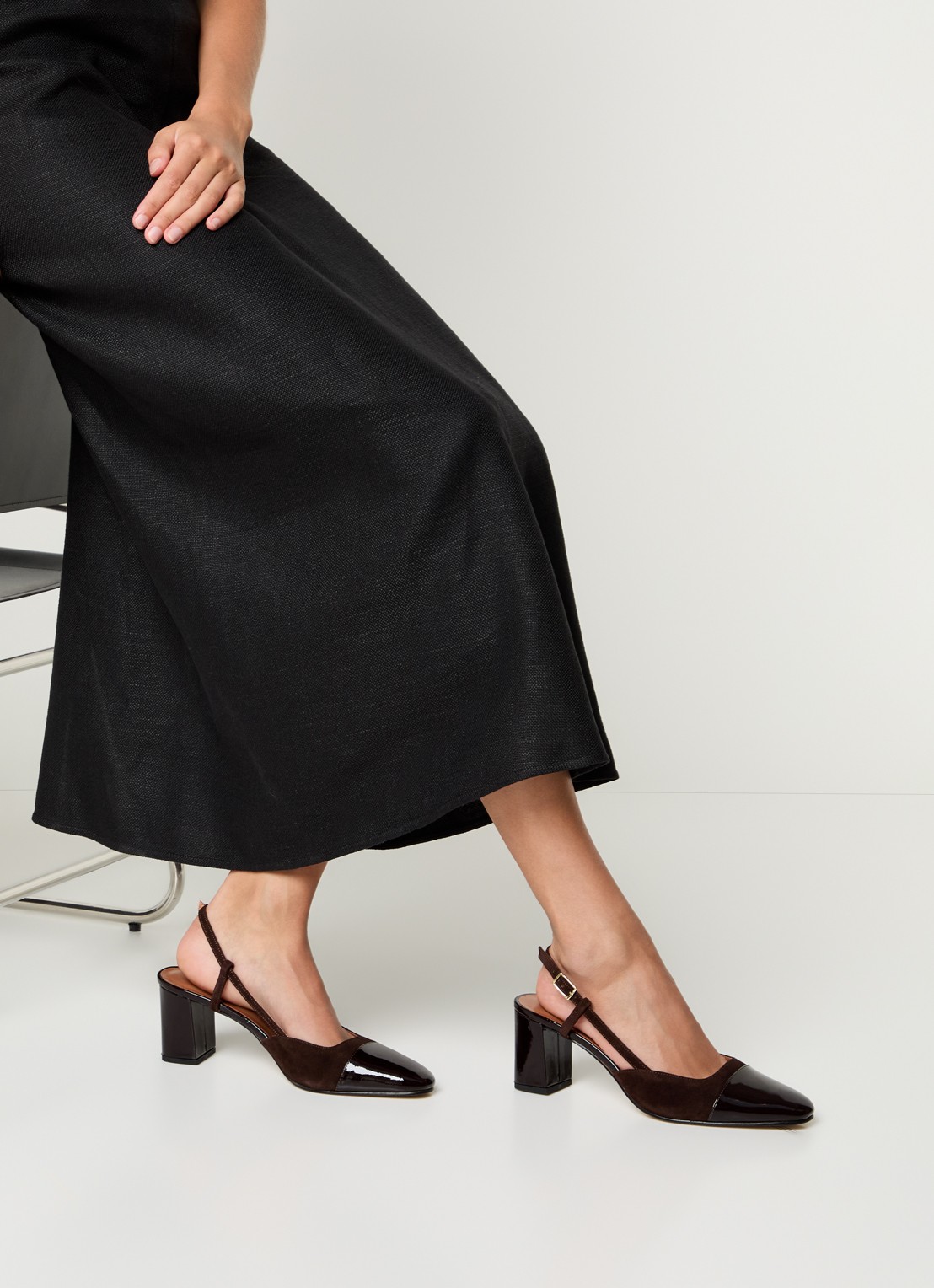 Jonak Dhapop slingback van kalfsleer - voorkant 3 donkerbruin