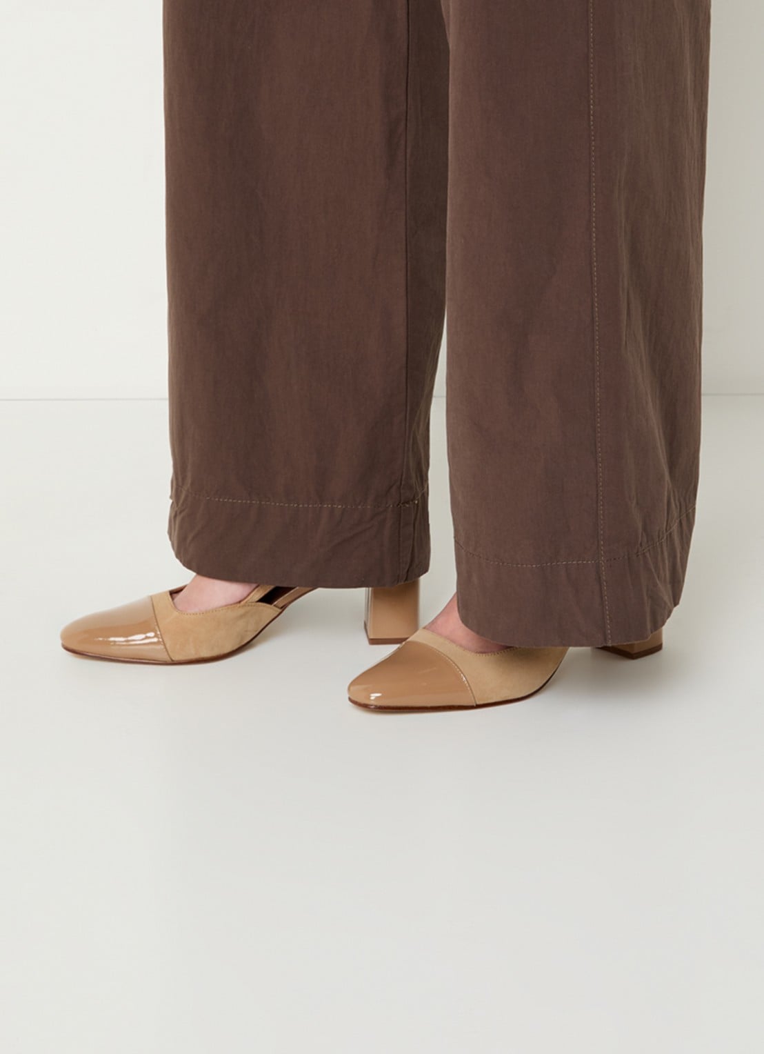 Jonak Dhapop slingback van kalfsleer - voorkant 6 beige