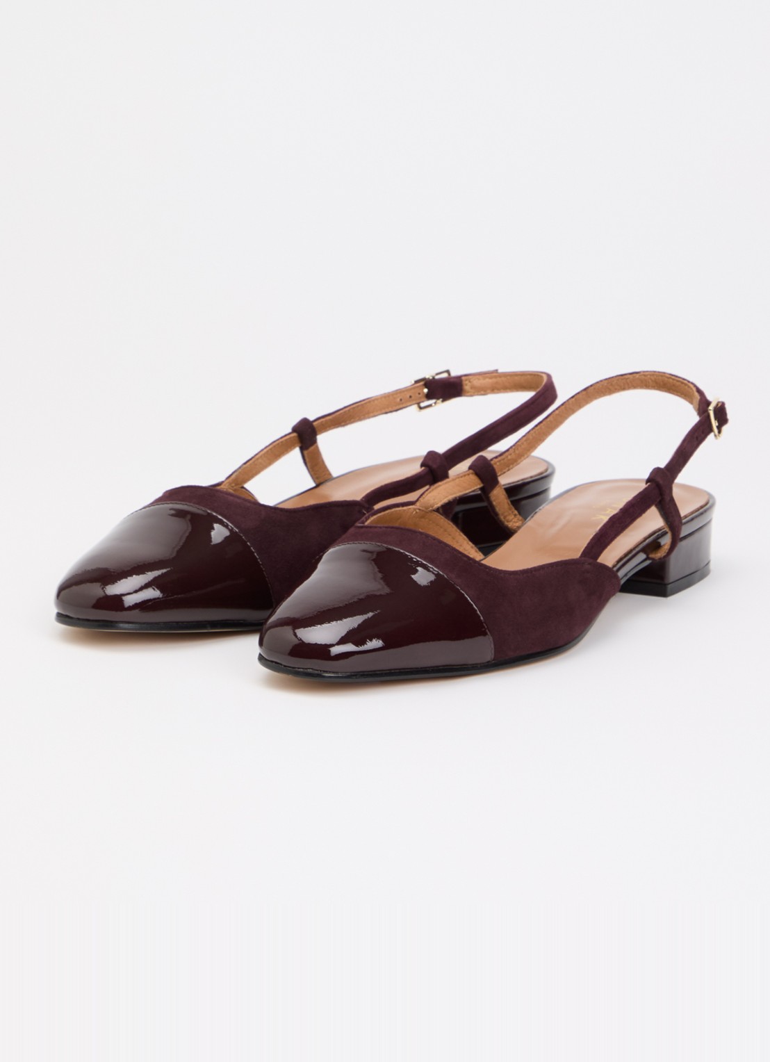 Jonak Dhapou slingback van kalfssuède met lakleren details - detail 2 bordeauxrood