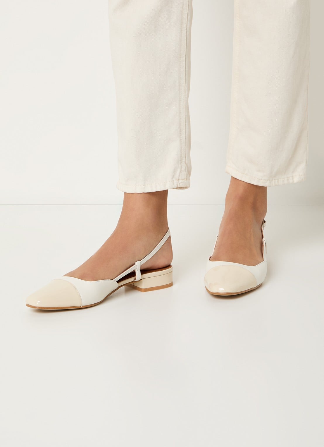 Jonak Dhapou slingback van leer - voorkant 5 ivoor