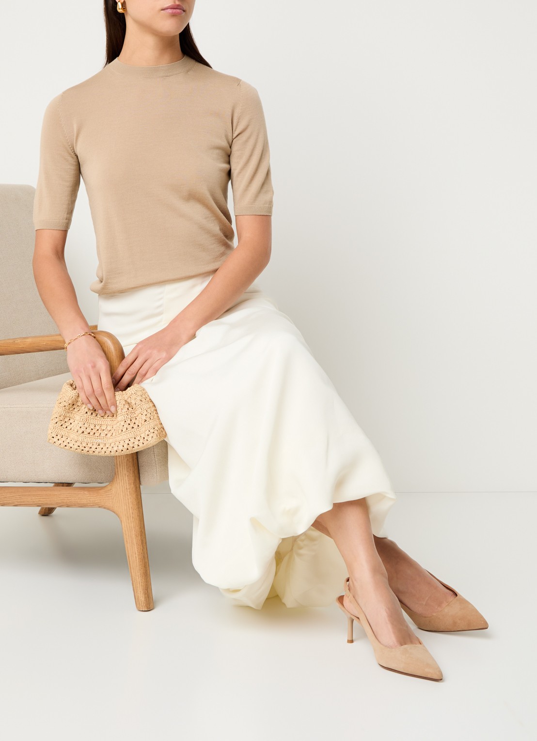 Jonak Diamantine pump van geitensuède - voorkant 2 beige