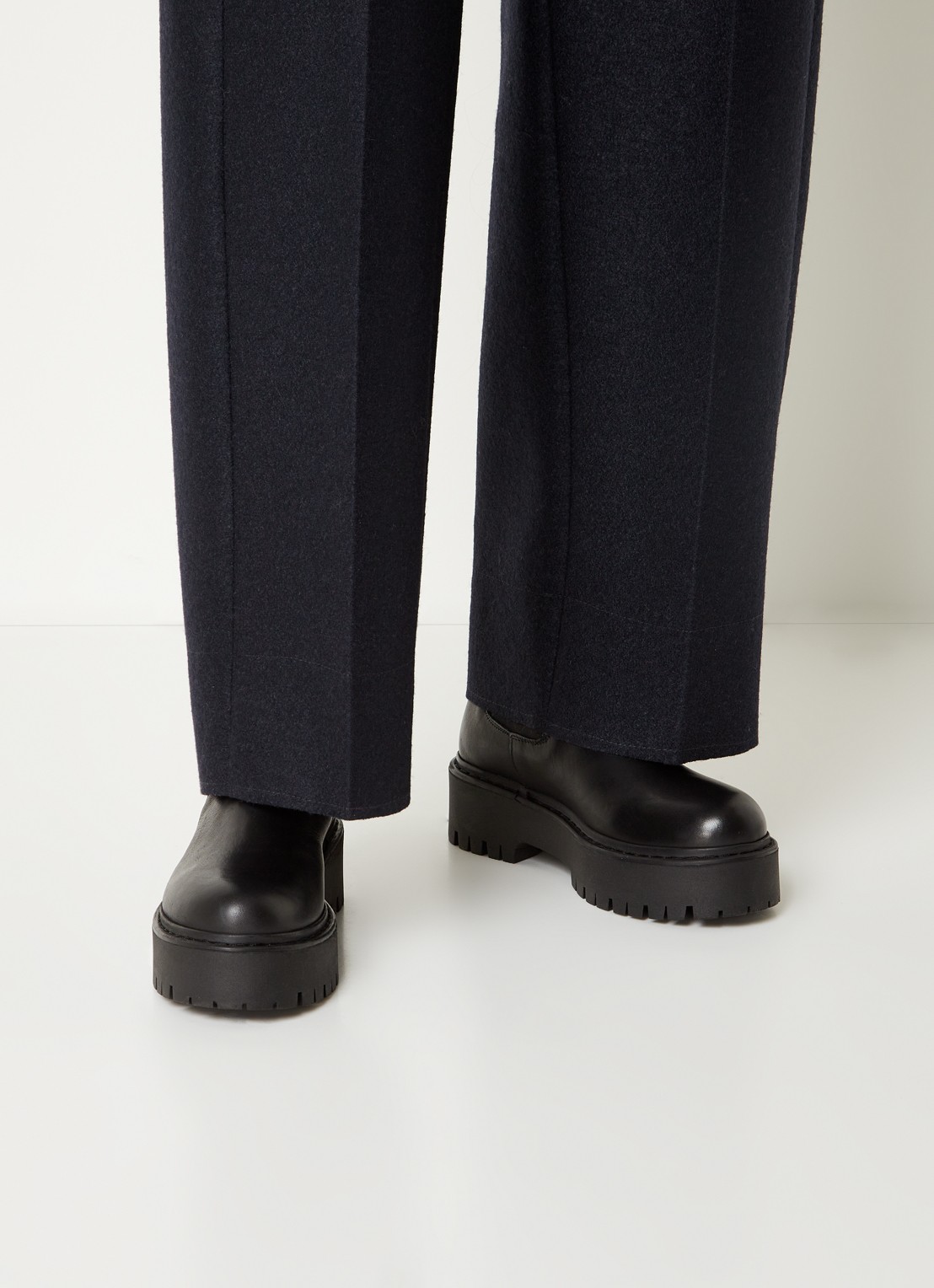Jonak Ravie chelsea boot van leer - voorkant 6 zwart