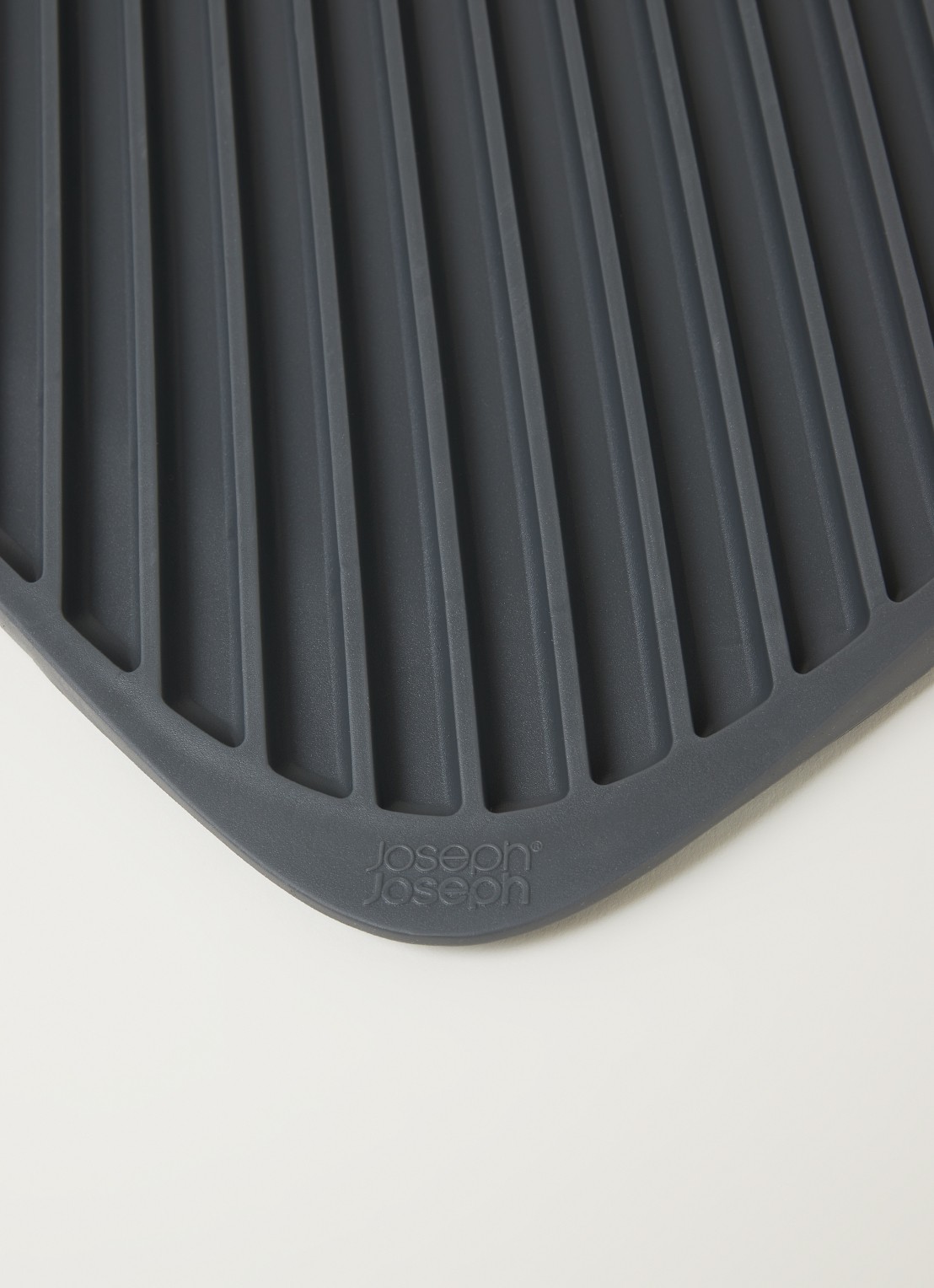 Joseph Joseph Flume afdruipmat van silicone - detail 3 donkergrijs