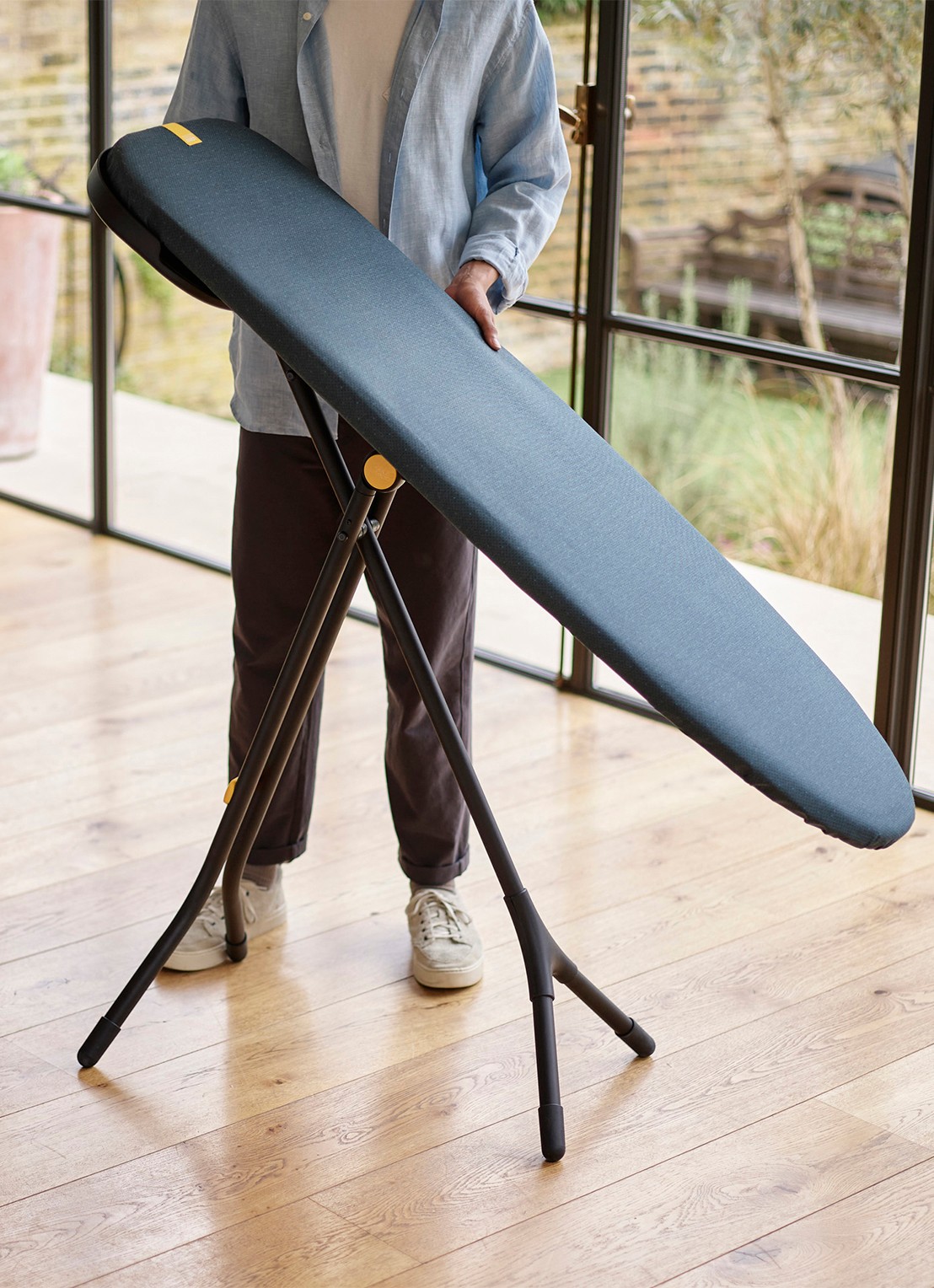 Joseph Joseph Glide Max Plus strijkplank 150 x 47 cm - detail 4 zwart