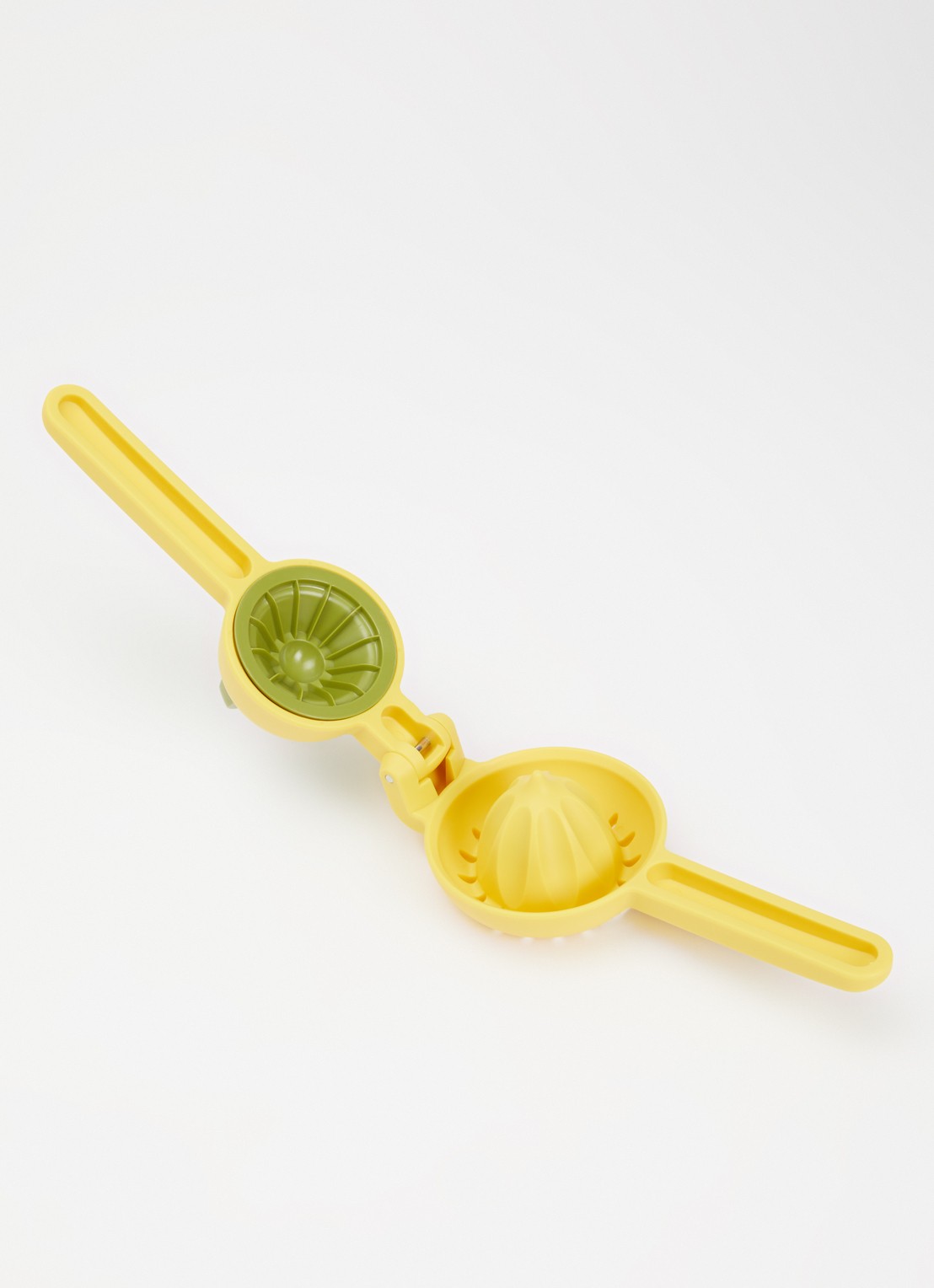 Joseph Joseph JuiceMax citruspers 9,5 cm  - voorkant 2 geel
