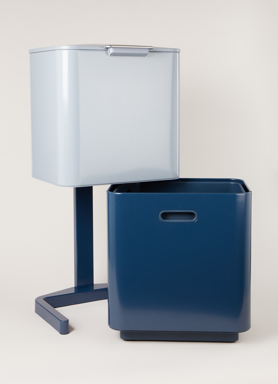 Joseph Joseph Sky Intelligent Waste prullenbak 60 liter 2-delig - detail zilver