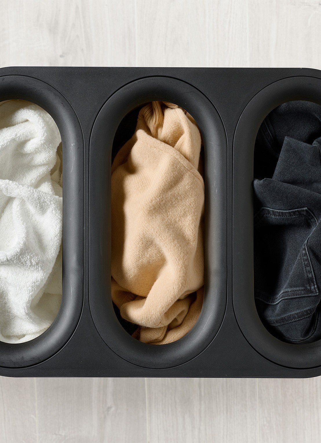 Joseph Joseph Tota Trio Luxe wasmand 73,5 cm - detail 5 zwart