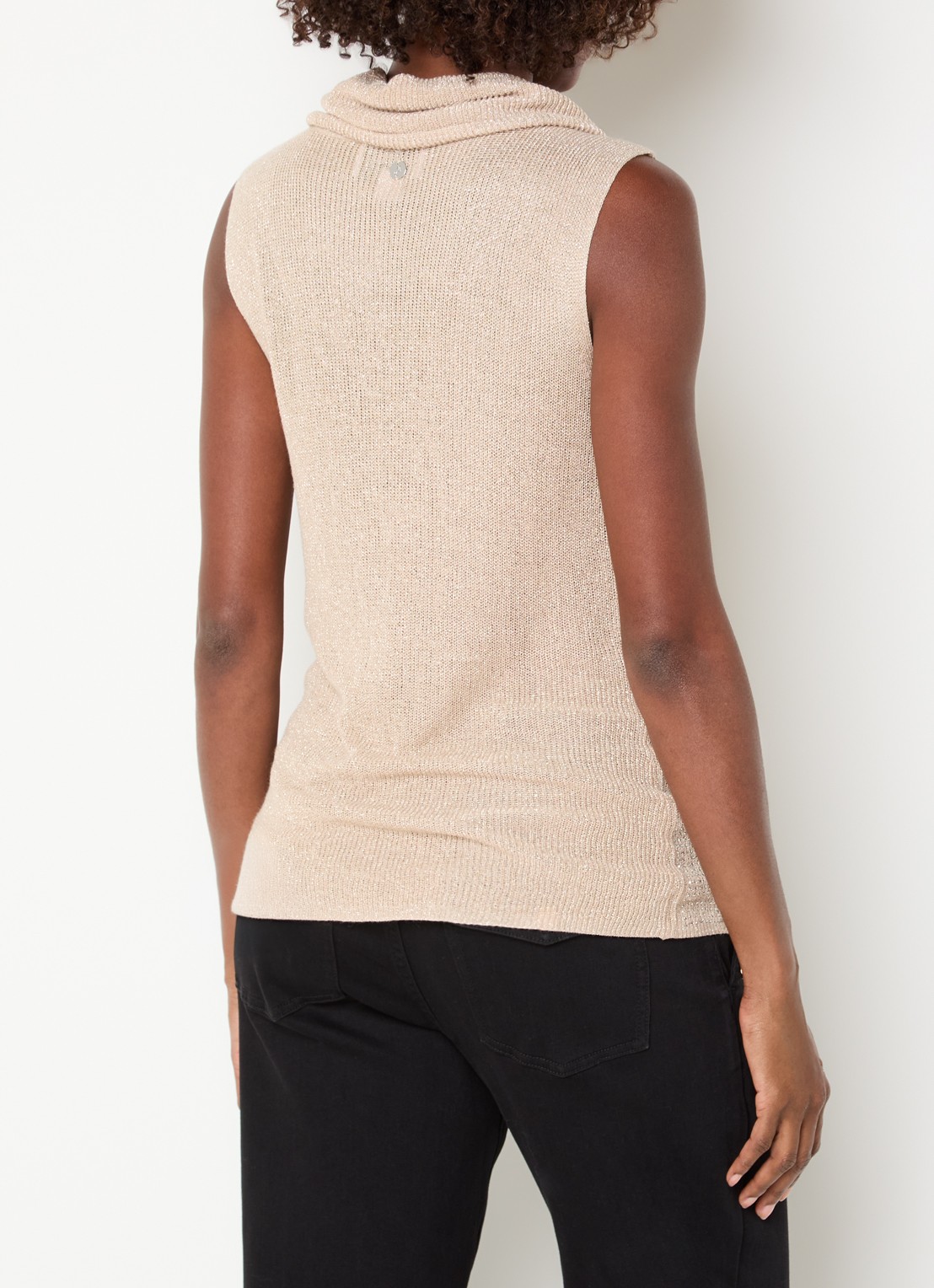 Joseph Ribkoff Grofgebreide top met strass en watervalhals - achterkant 4 beige