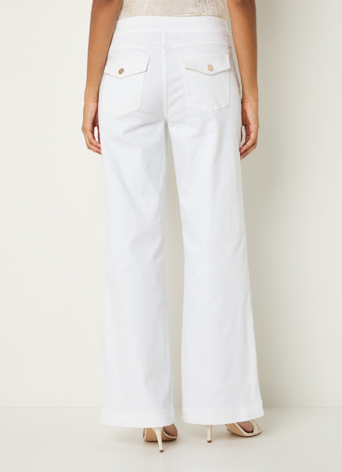 Joseph Ribkoff High waist flared jeans met gekleurde wassing - achterkant wit