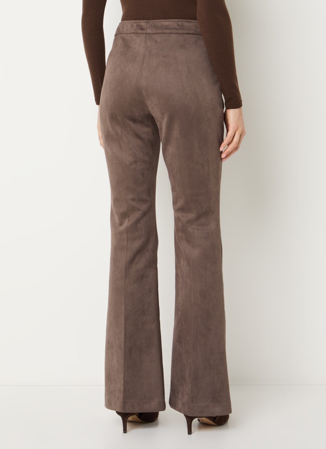 Joseph Ribkoff Mid waist flared fit broek van fluweel - achterkant bruin