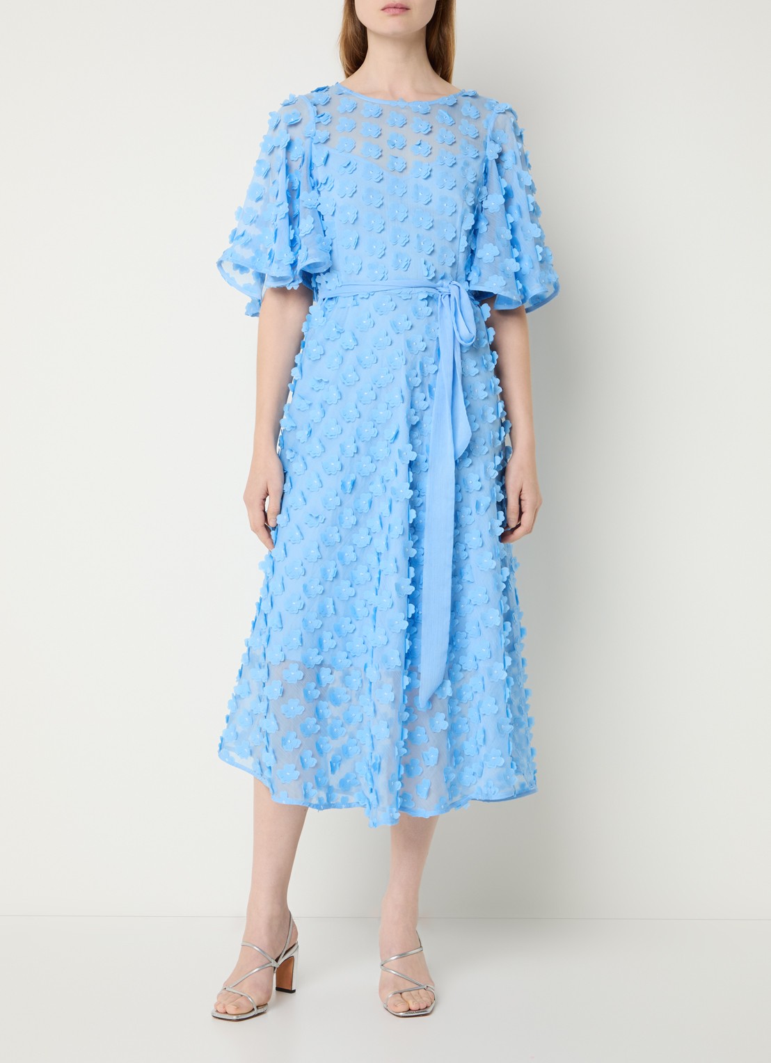 Joseph Ribkoff Midi jurk met strikceintuur en applicatie - detail 2 blauw