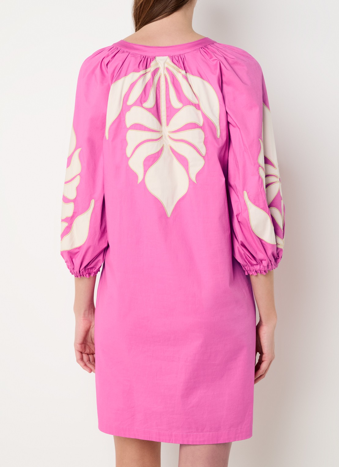 Joseph Ribkoff Mini tuniekjurk met applicatie - achterkant 4 fuchsia