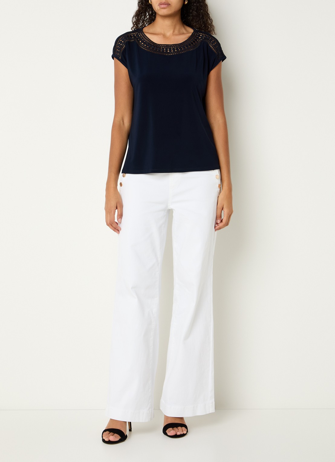 Joseph Ribkoff Mouwloze top met broderie - voorkant 2 donkerblauw