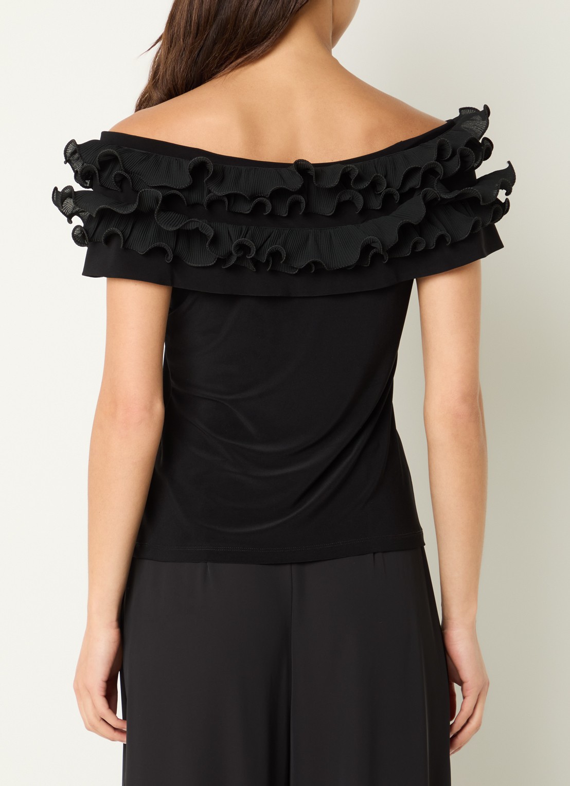 Joseph Ribkoff Off shoulder top met ruches - achterkant 3 zwart