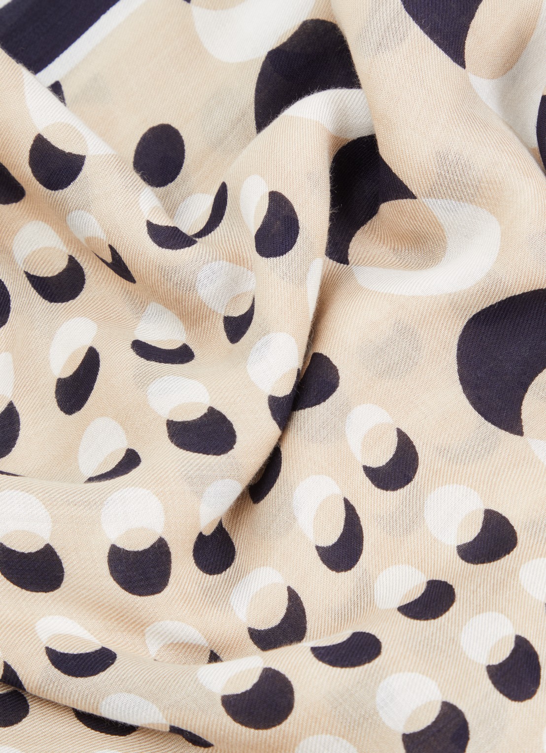 Joseph Ribkoff Sjaal met print 200 x 65 cm - detail 3 beige