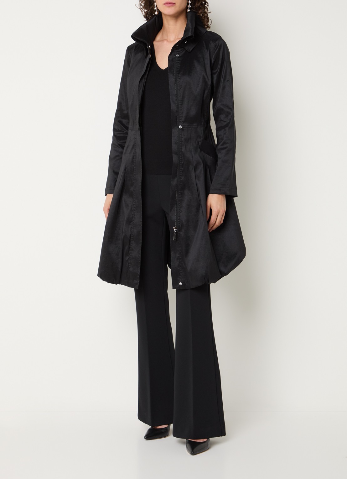 Joseph Ribkoff Trenchcoat met strikceintuur en steekzakken - voorkant 3 zwart