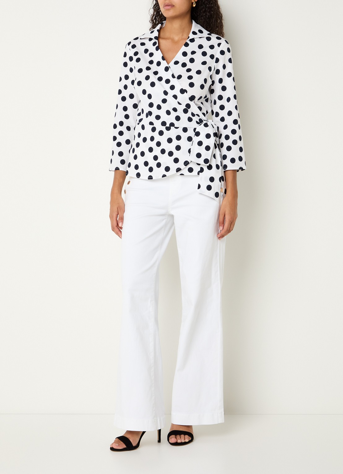 Joseph Ribkoff Tuniek met stippenprint - voorkant 2 wit