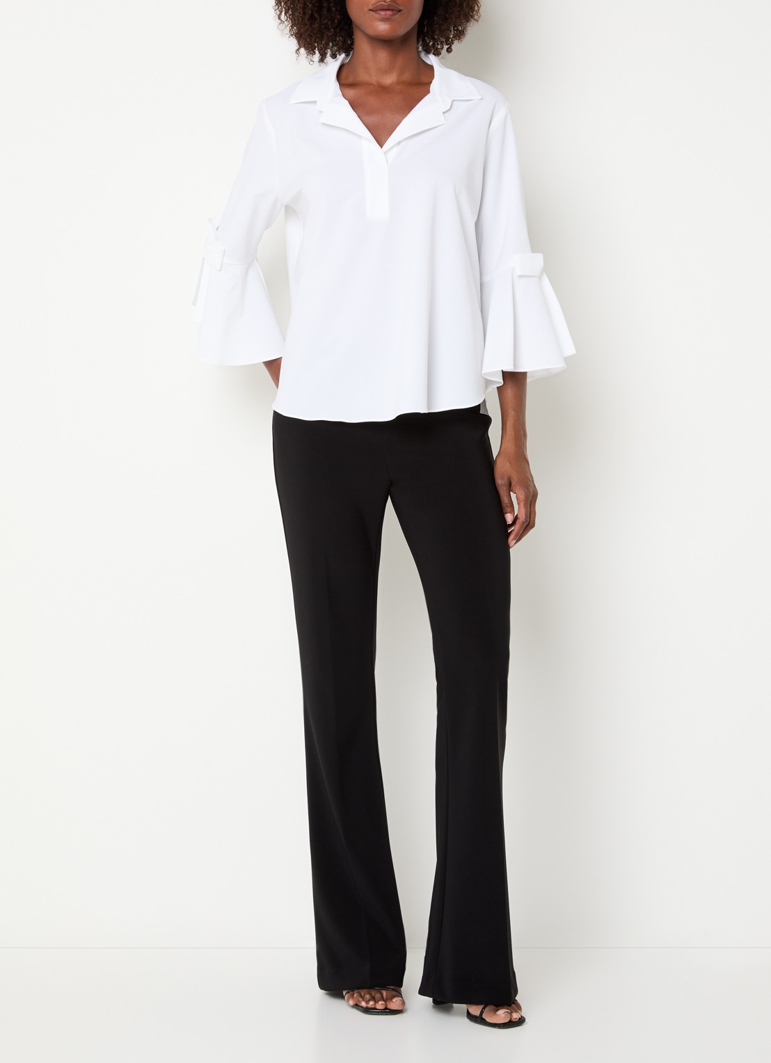 Joseph Ribkoff Tuniek met trompetmouw en strikdetail  - voorkant 4 wit