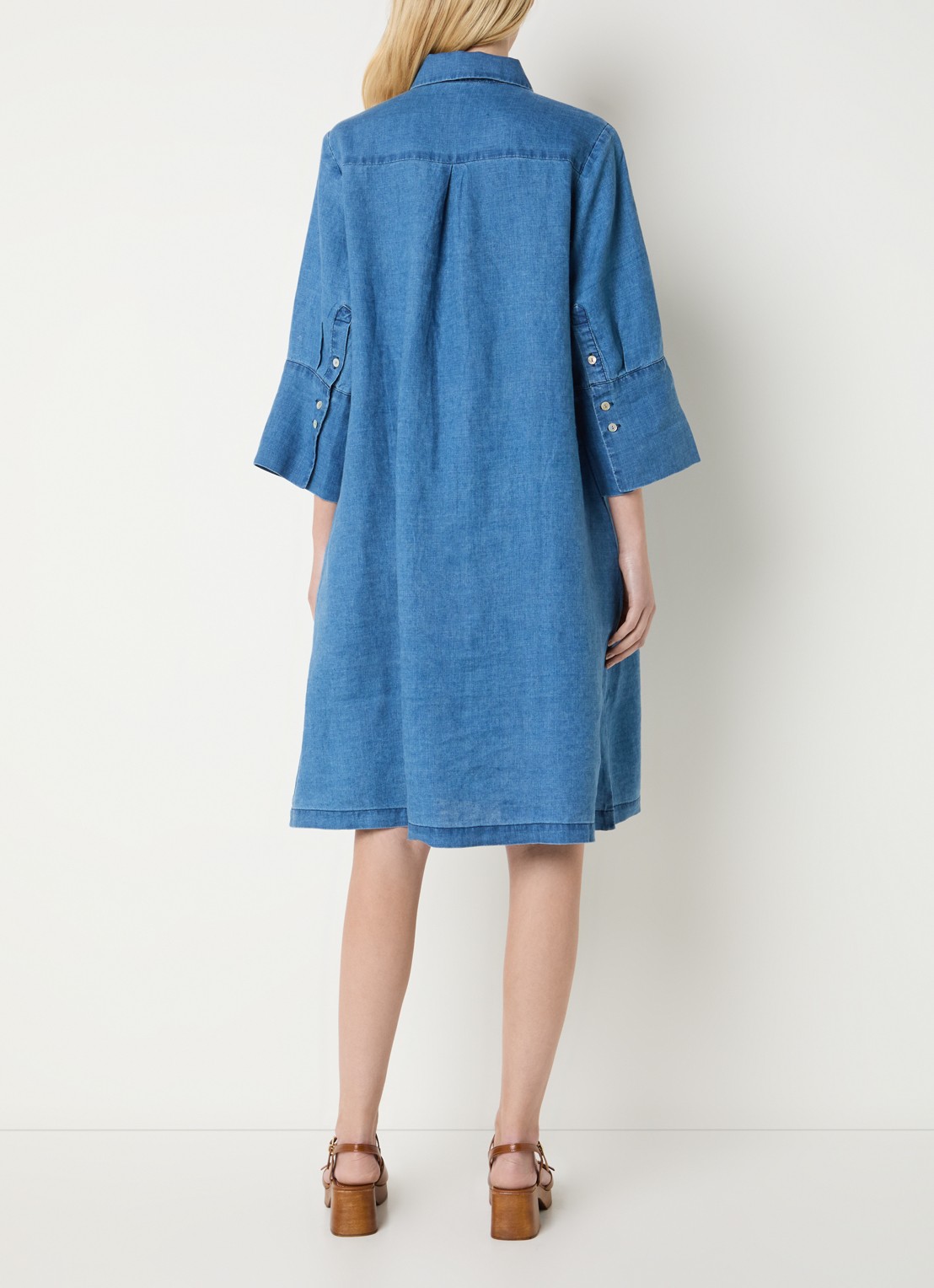 Josephine & Co Bailyn midi A-lijn blousejurk van chambray - achterkant indigo