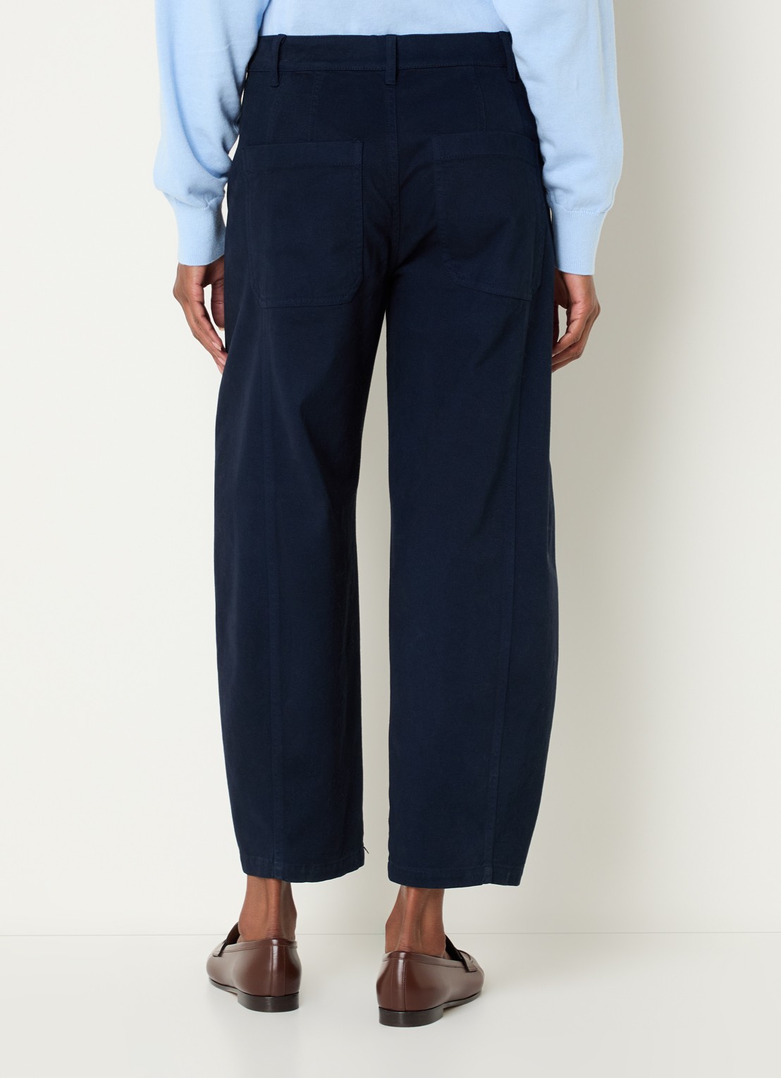 Josephine & Co Basile high waist balloon fit broek met steekzakken - achterkant 2 donkerblauw