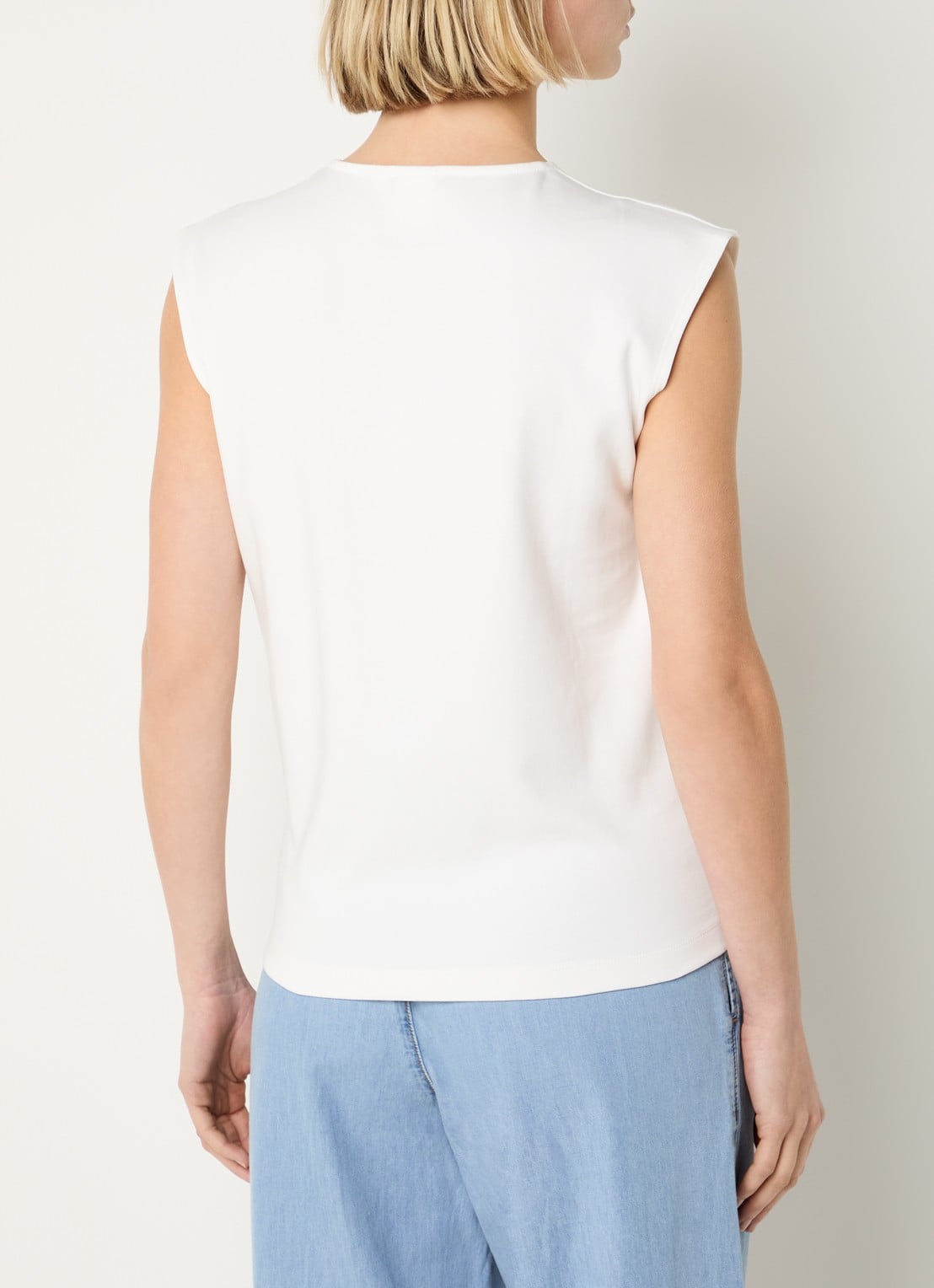 Josephine & Co Bastiaan top met ronde hals - achterkant 4 wit