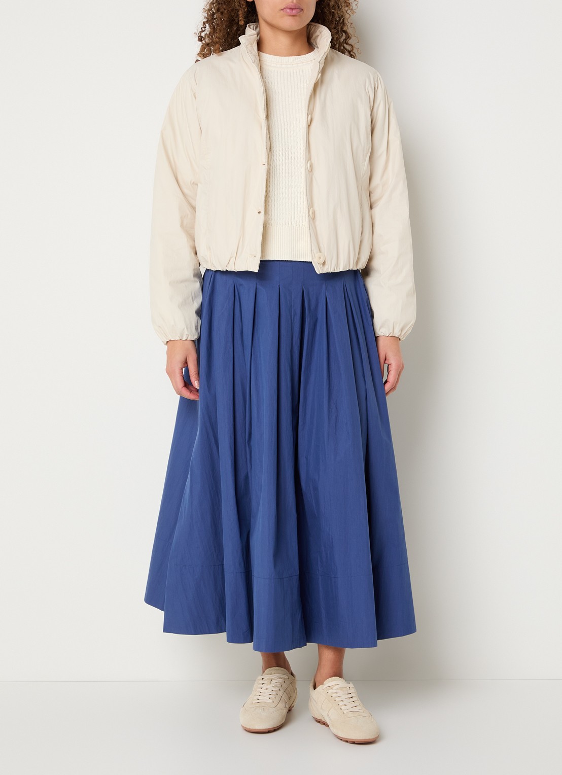 Josephine & Co Bente gewatteerd cropped jack met steekzakken - voorkant 4 beige